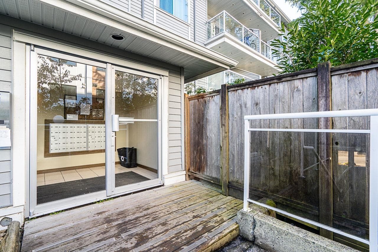 403 - 11671 Fraser Street, Maple Ridge, V2X 6C4 — photo 5