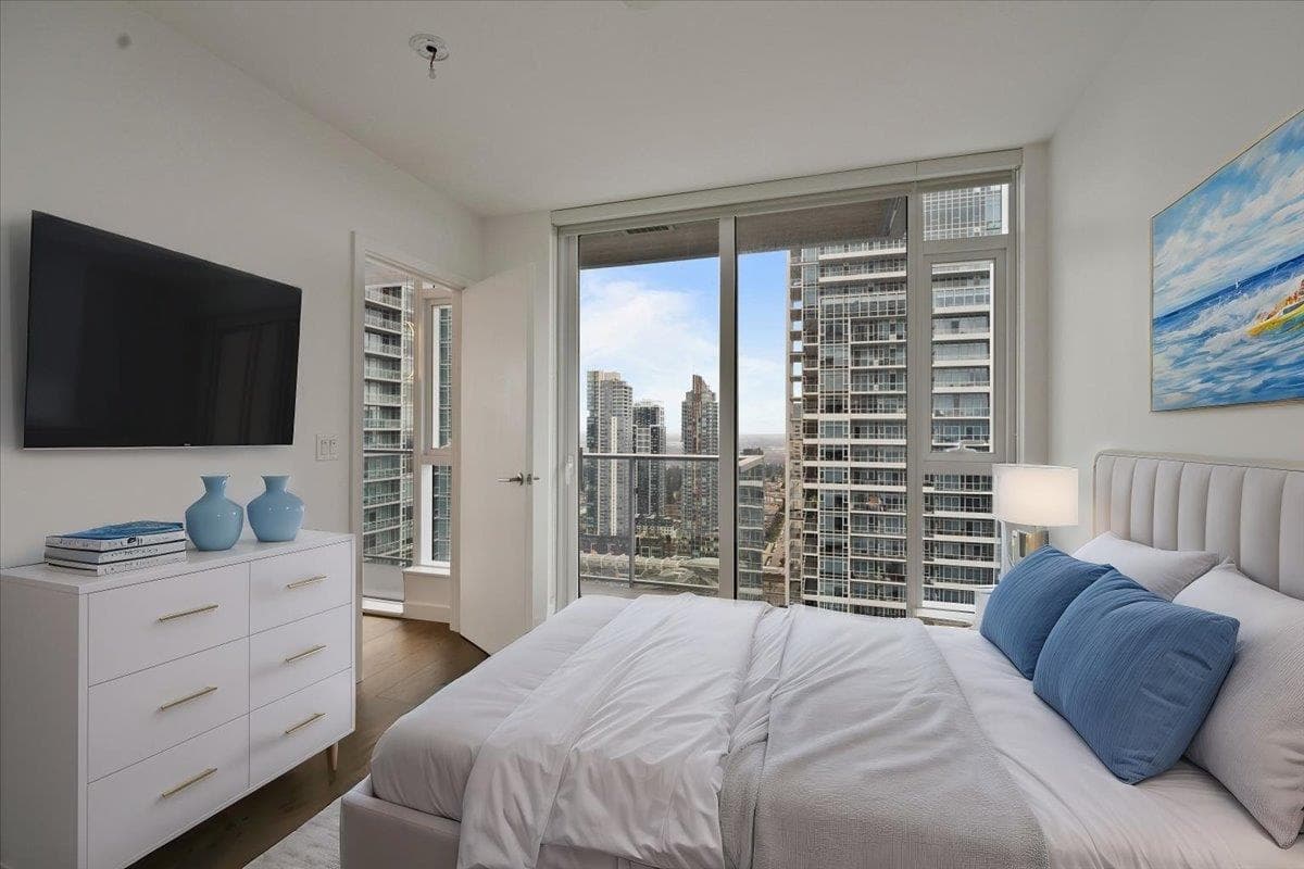 3302 - 6000 Mckay Avenue, Burnaby, V5H 0K2 — photo 2