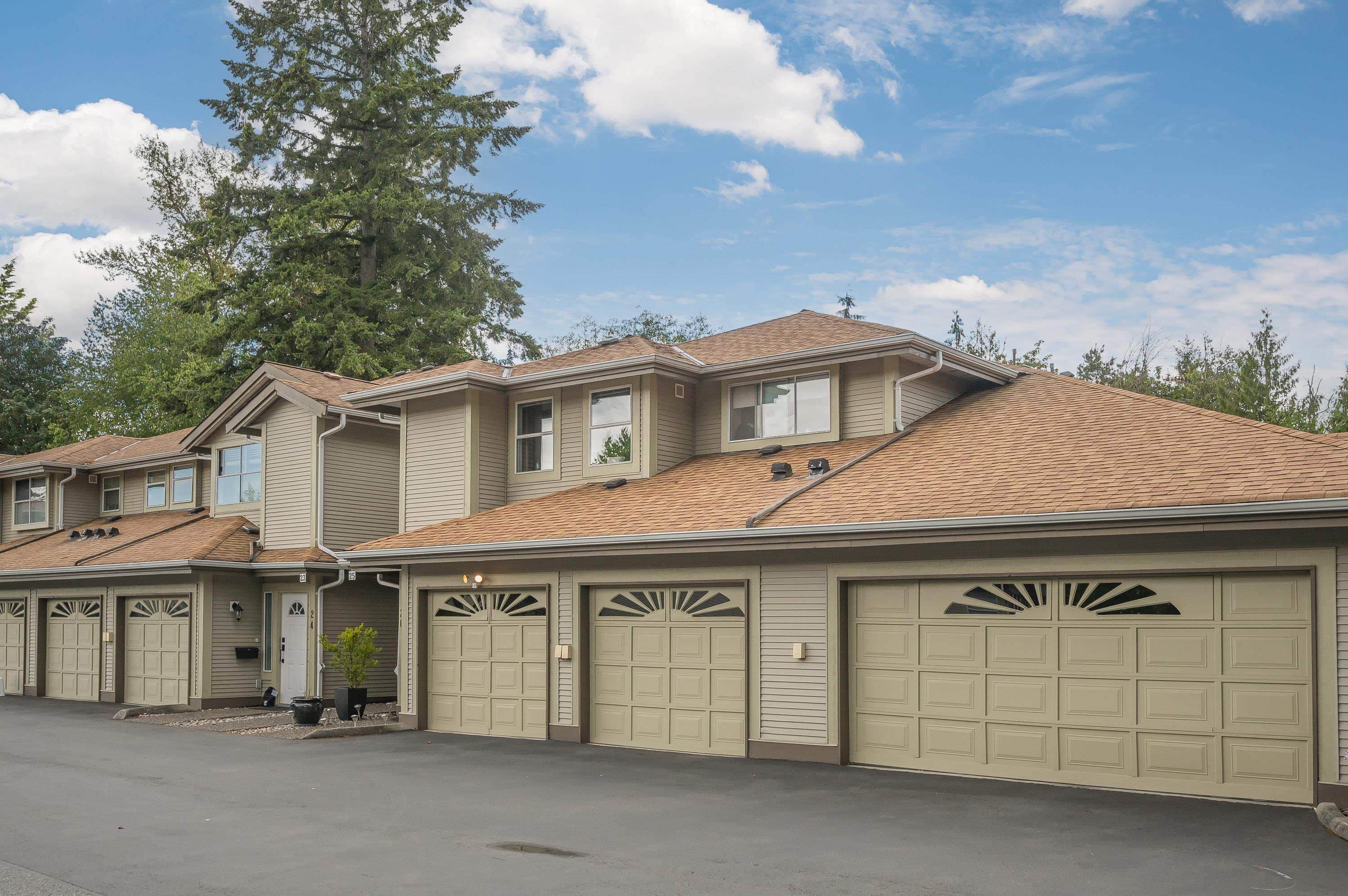 23 - 12071 232b Street, Maple Ridge, V2X 0Z7 — photo 2
