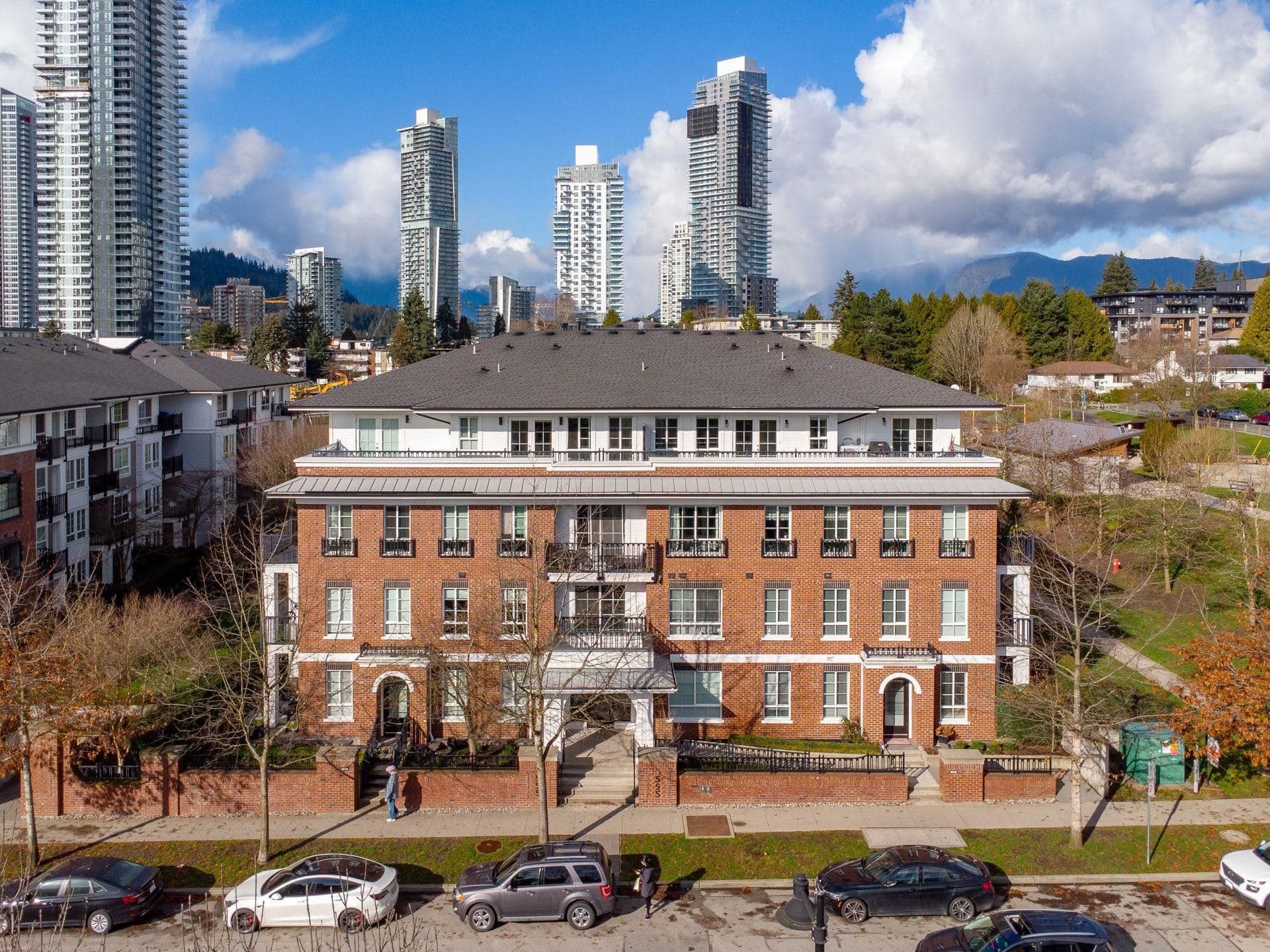 407 - 555 Foster Avenue, Coquitlam, V3J 0B6 — photo 2