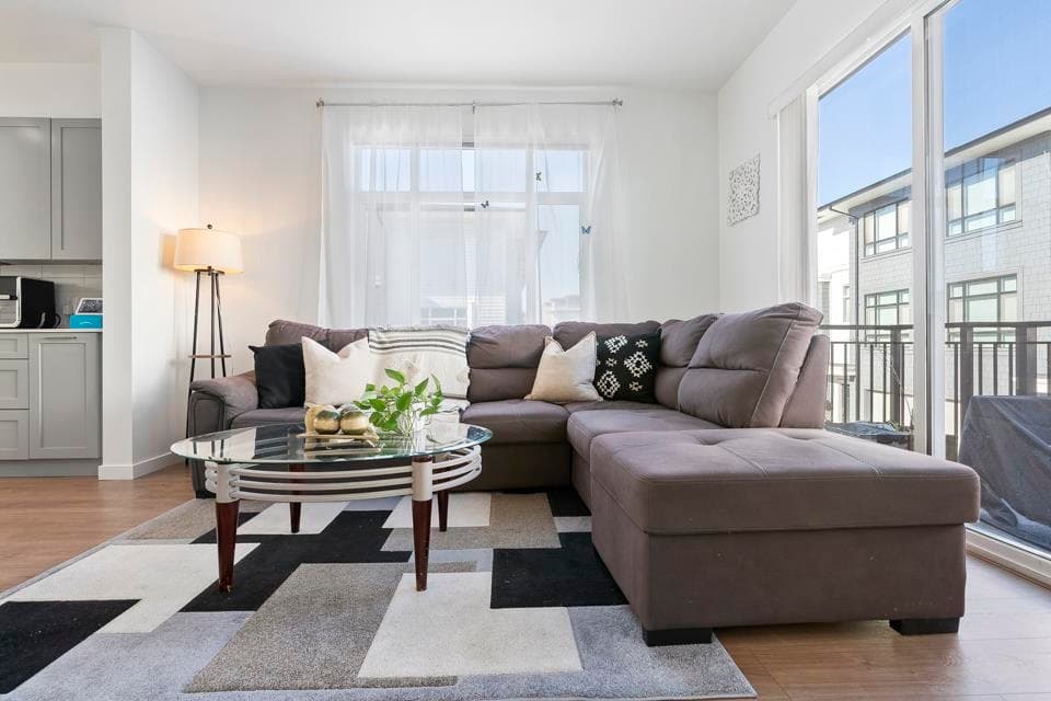 601 - 16525 Watson Drive, Surrey, V4N 6S1 — photo 2