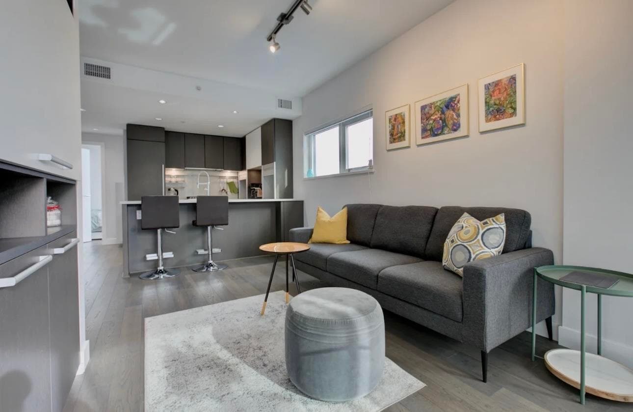 610 - 288 W 1st Avenue, Vancouver, V5Y 0E9 — photo 1