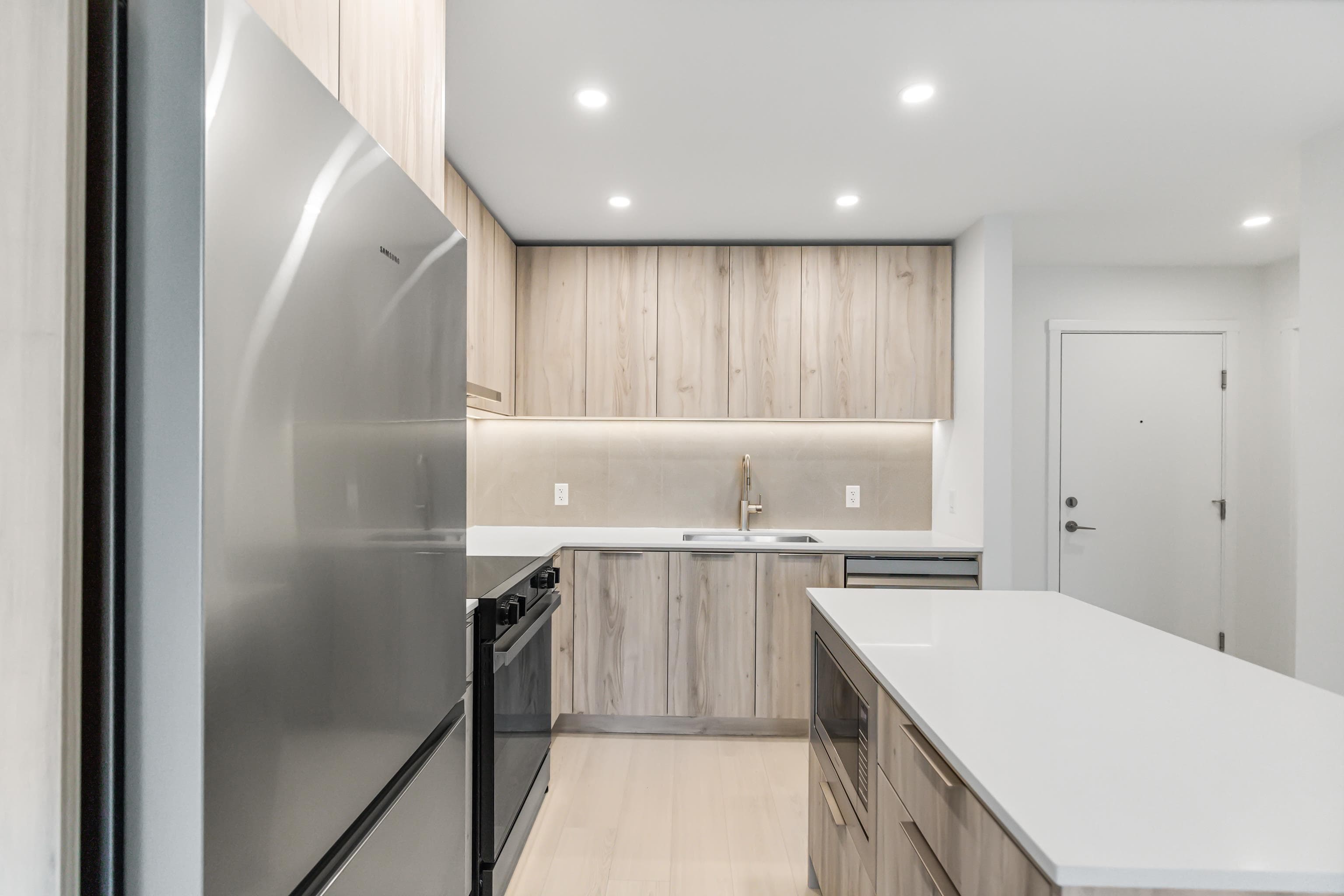 603 - 3596 Malsum Drive, North Vancouver, V7G 0B5 — photo 5