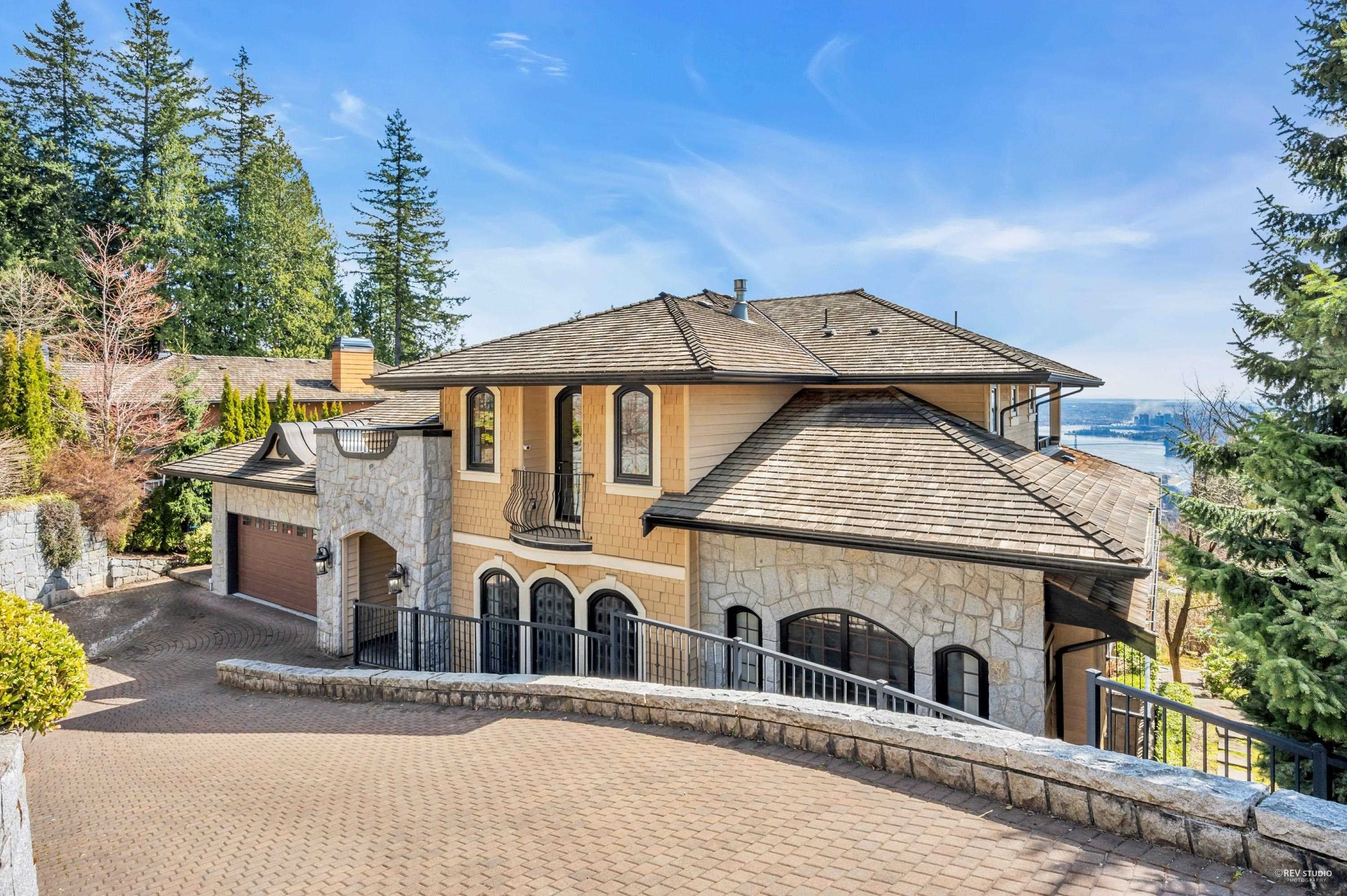 2336 Kadlec Court, West Vancouver, V7S 3K3 — photo 3