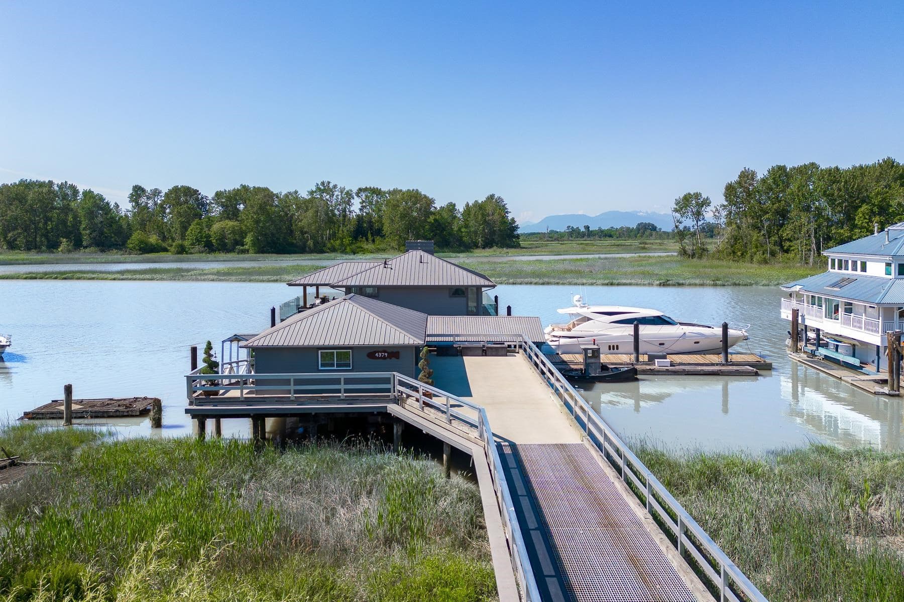4379 W River Road, Delta, V4K 1R9 — photo 3