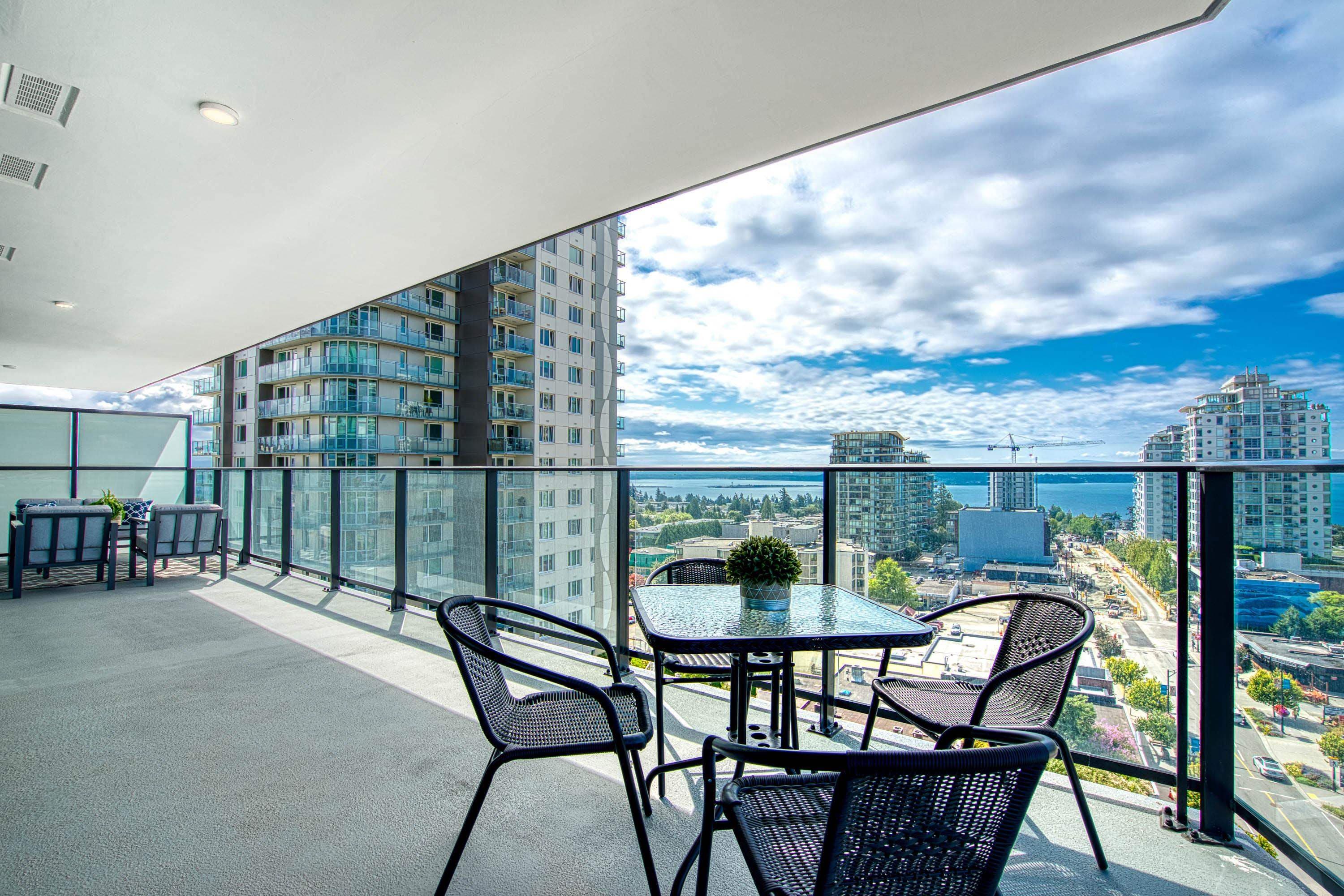 1108 - 1588 Johnston Road, White Rock, V4B 0C5 — photo 3