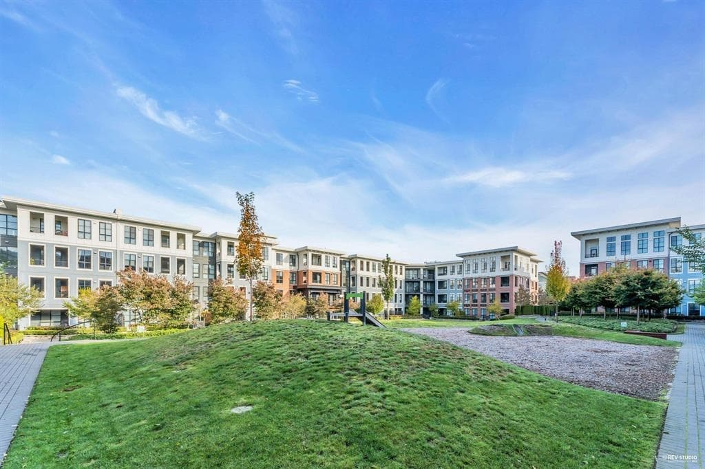 313 - 15137 33 Avenue, Surrey, V3Z 0Y1 — photo 3