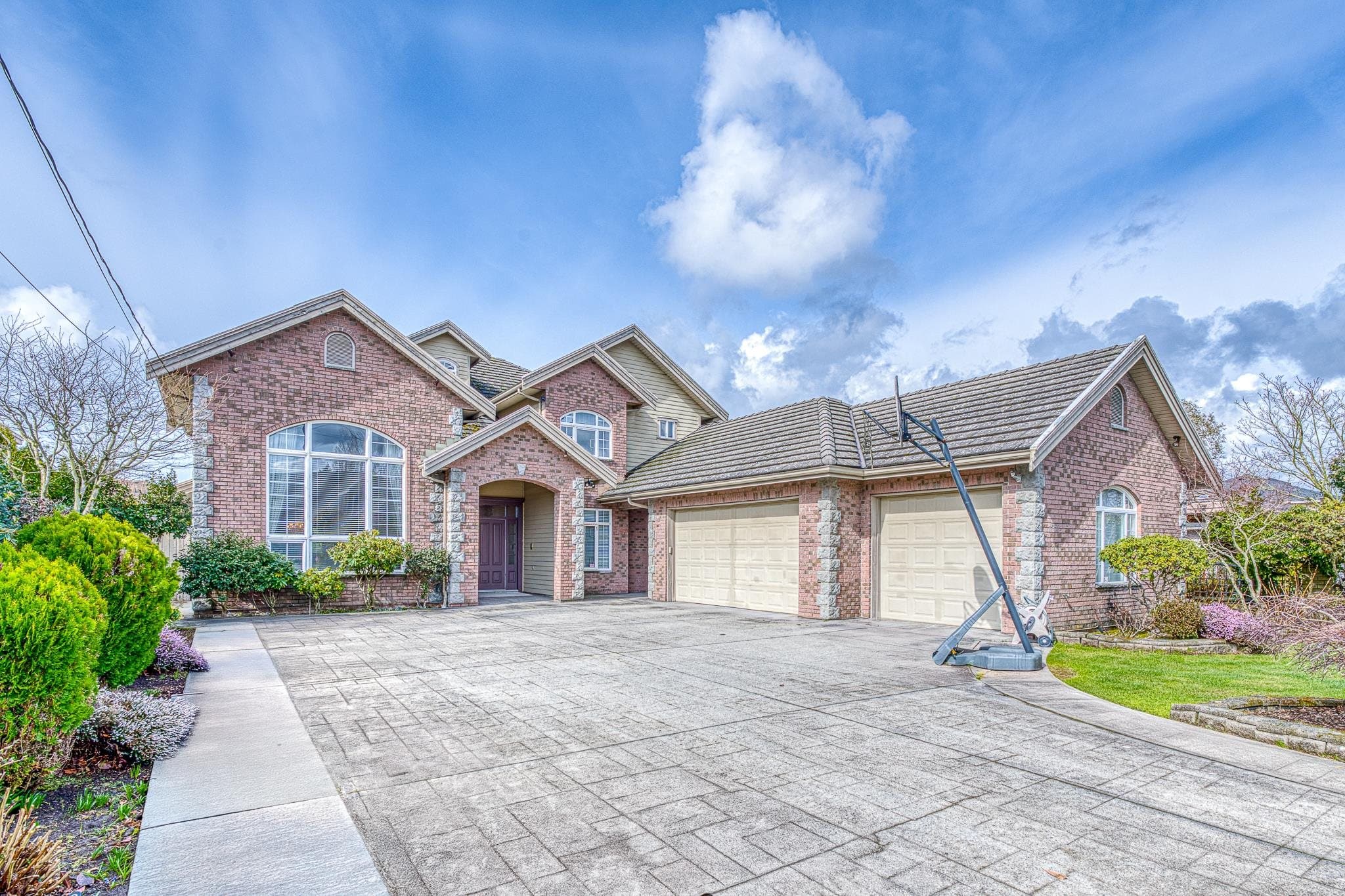 8831 Cooper Road, Richmond — sold