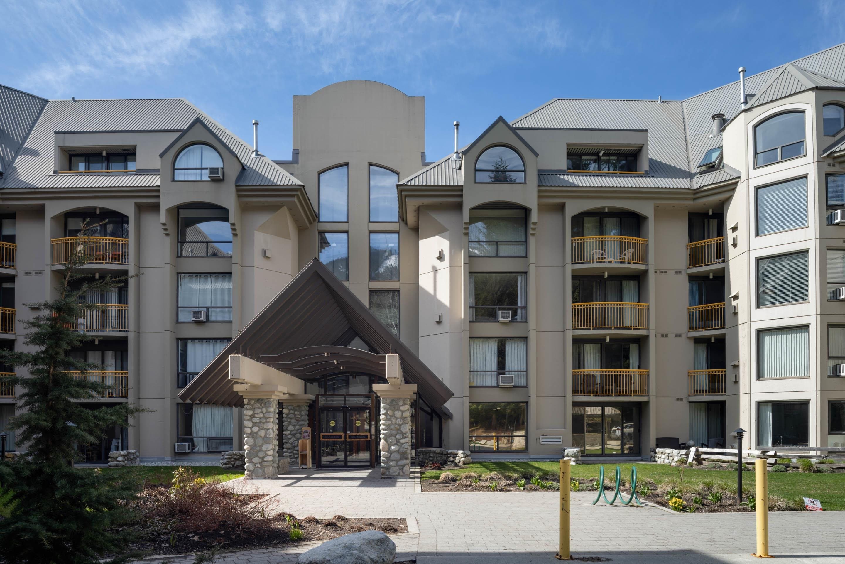 423 - 4809 Spearhead Drive, Whistler, V8E 1E7 — photo 2