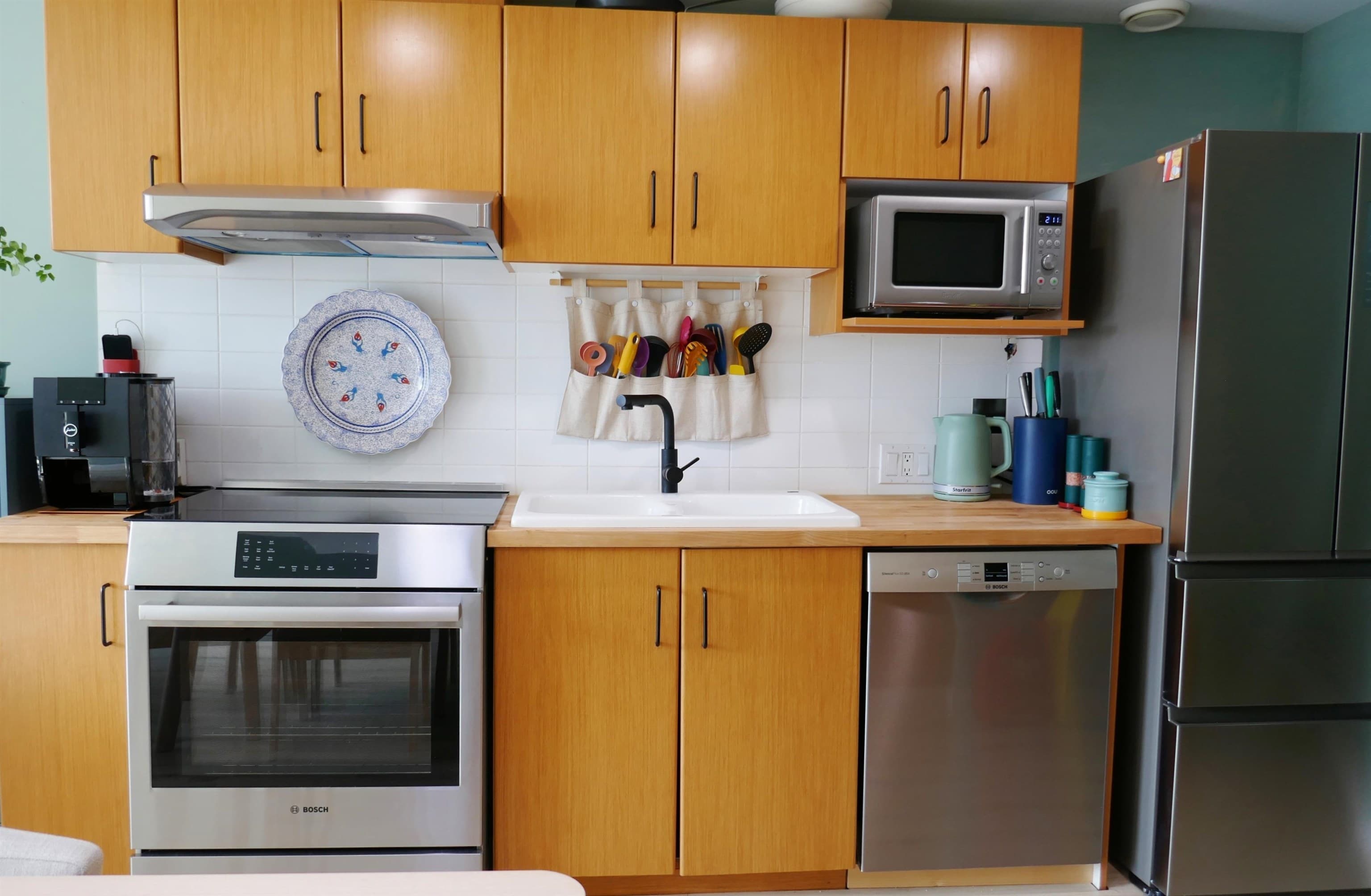 309 - 9298 University Crescent, Burnaby, V5A 4X8 — photo 3