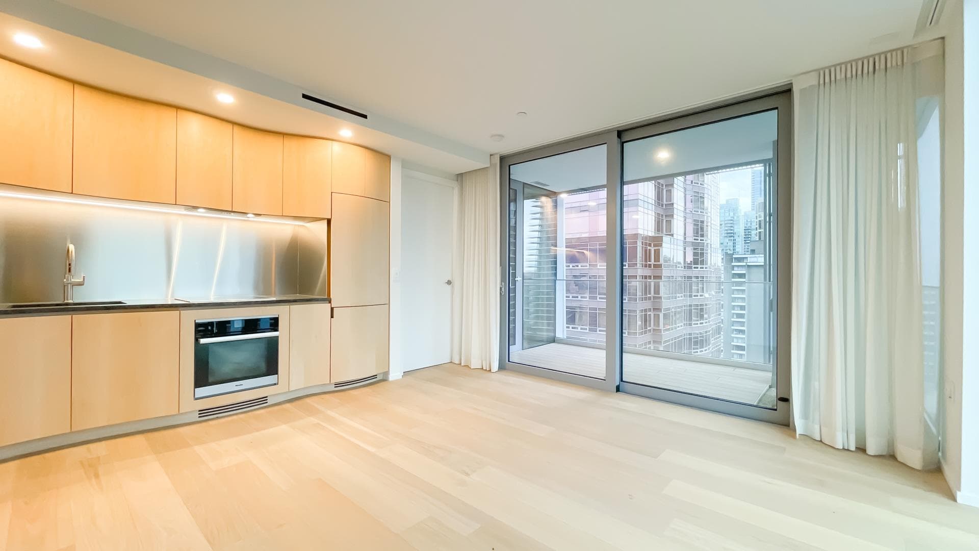 1904 - 1568 Alberni Street, Vancouver, V6G 1A5 — photo 2