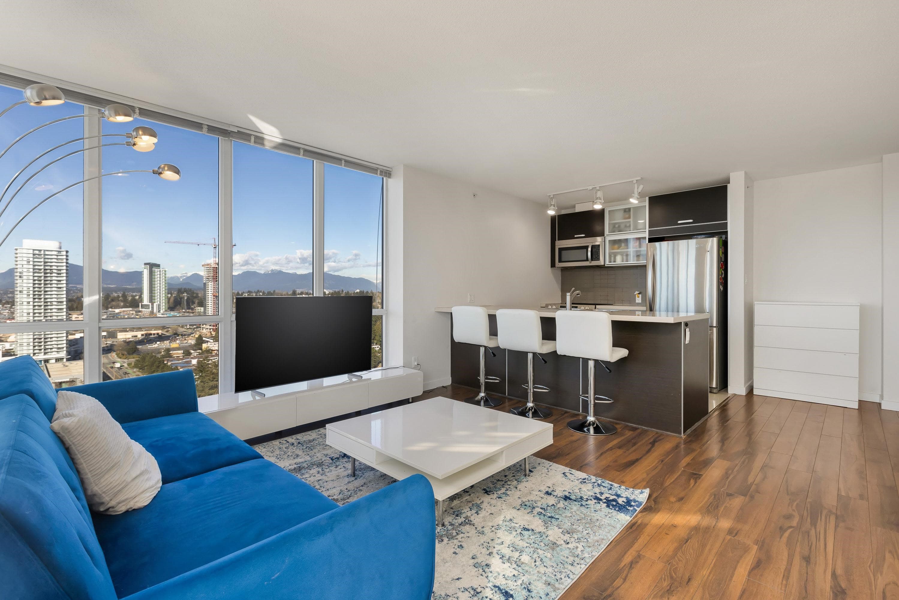 2104 - 13688 100 Avenue, Surrey, V3T 0G5 — photo 5