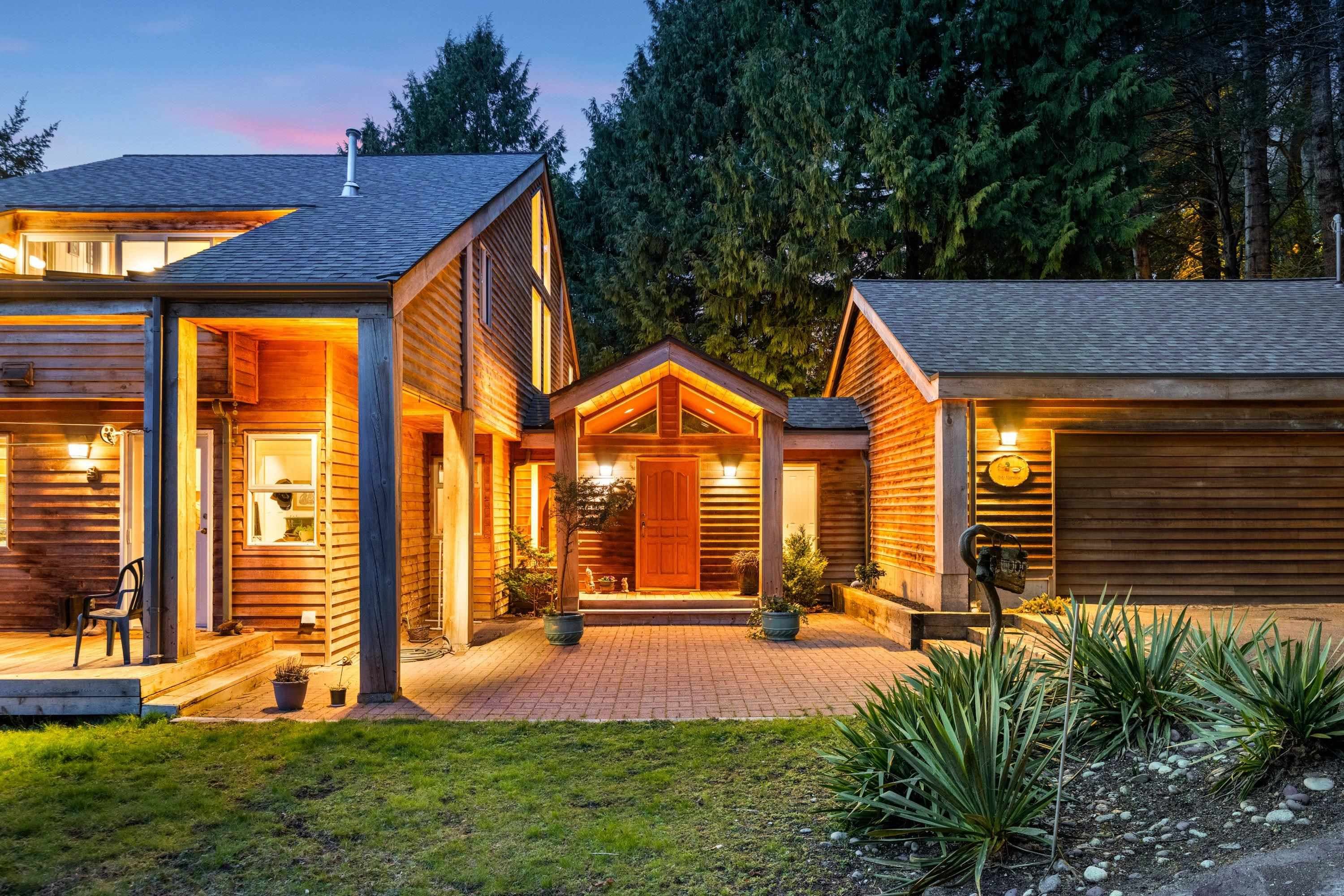 598 Tsawwassen Beach Road, Delta, V4M 4C7 — photo 4