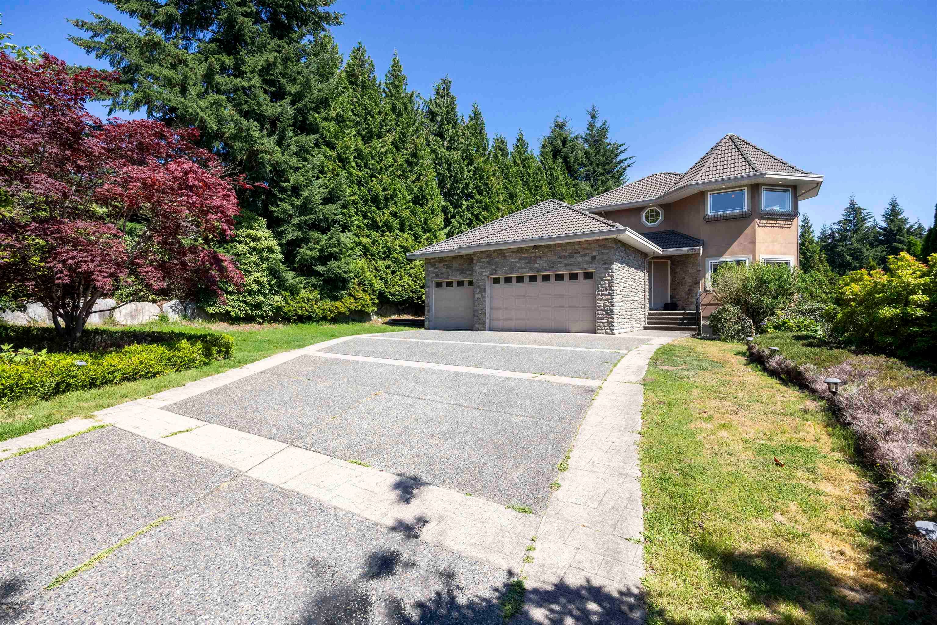 1625 Parkway Boulevard, Coquitlam, V3E 3M7 — photo 3