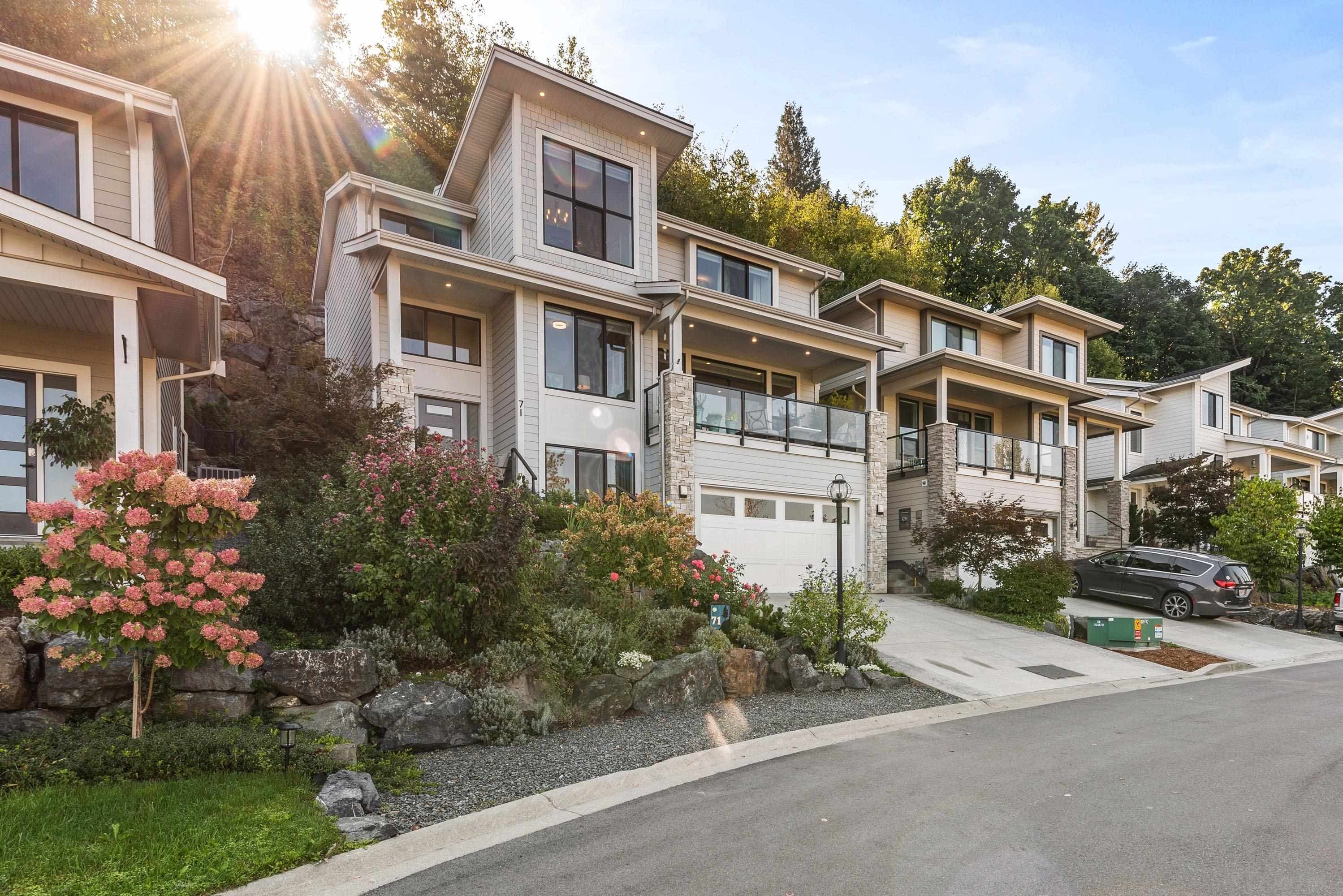 71 - 50778 Ledgestone Place, Chilliwack, V2P 0E7 — photo 2