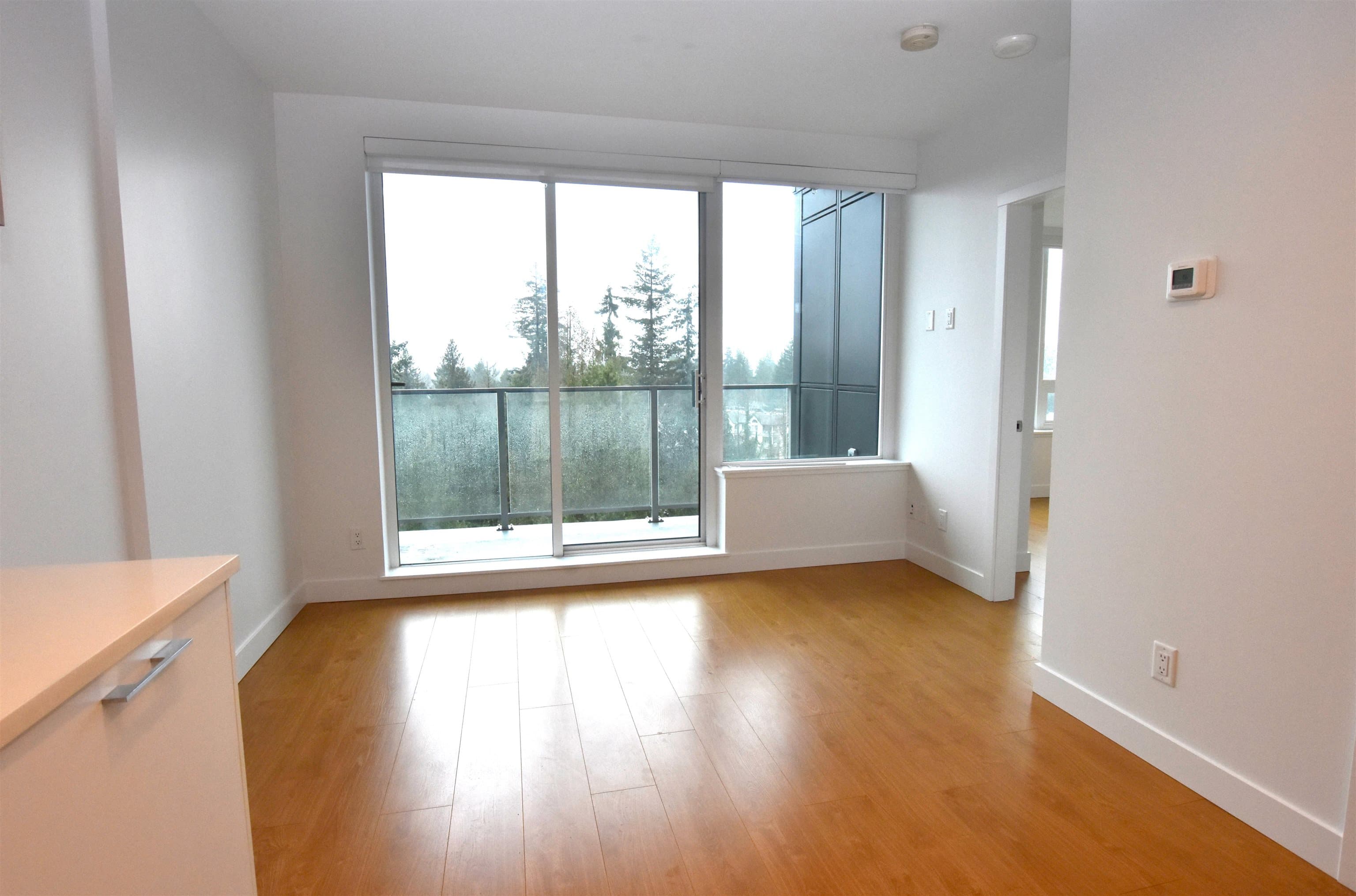 806 - 13359 Old Yale Road, Surrey, V3T 0S4 — photo 4