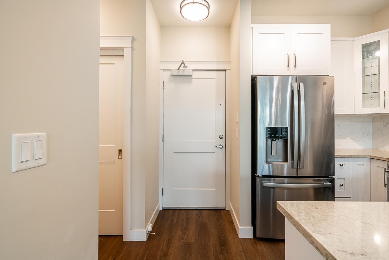 425 - 11077 Ravine Road, Surrey, V3T 0R7 — photo 5