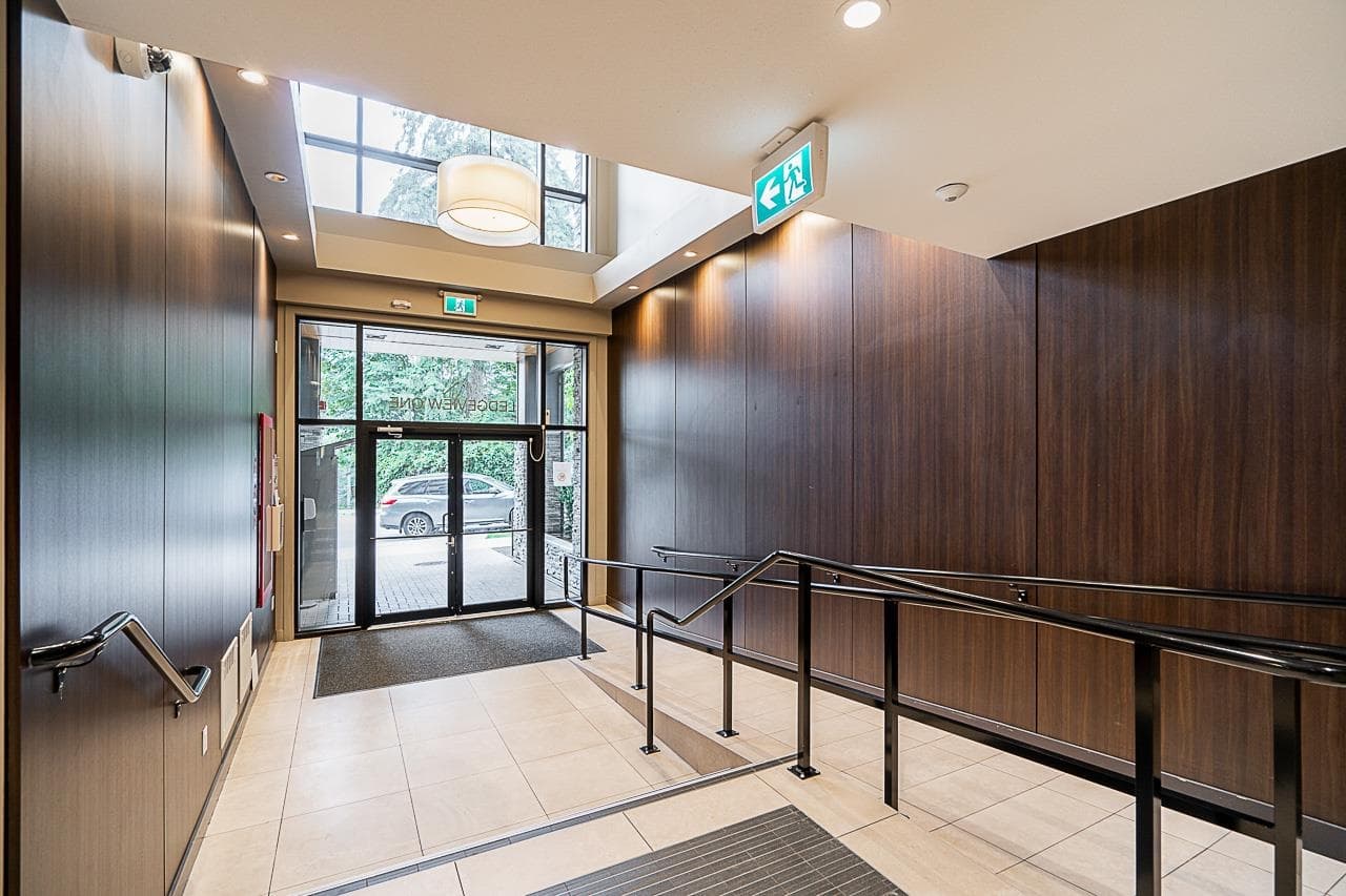 425 - 11077 Ravine Road, Surrey, V3T 0R7 — photo 4