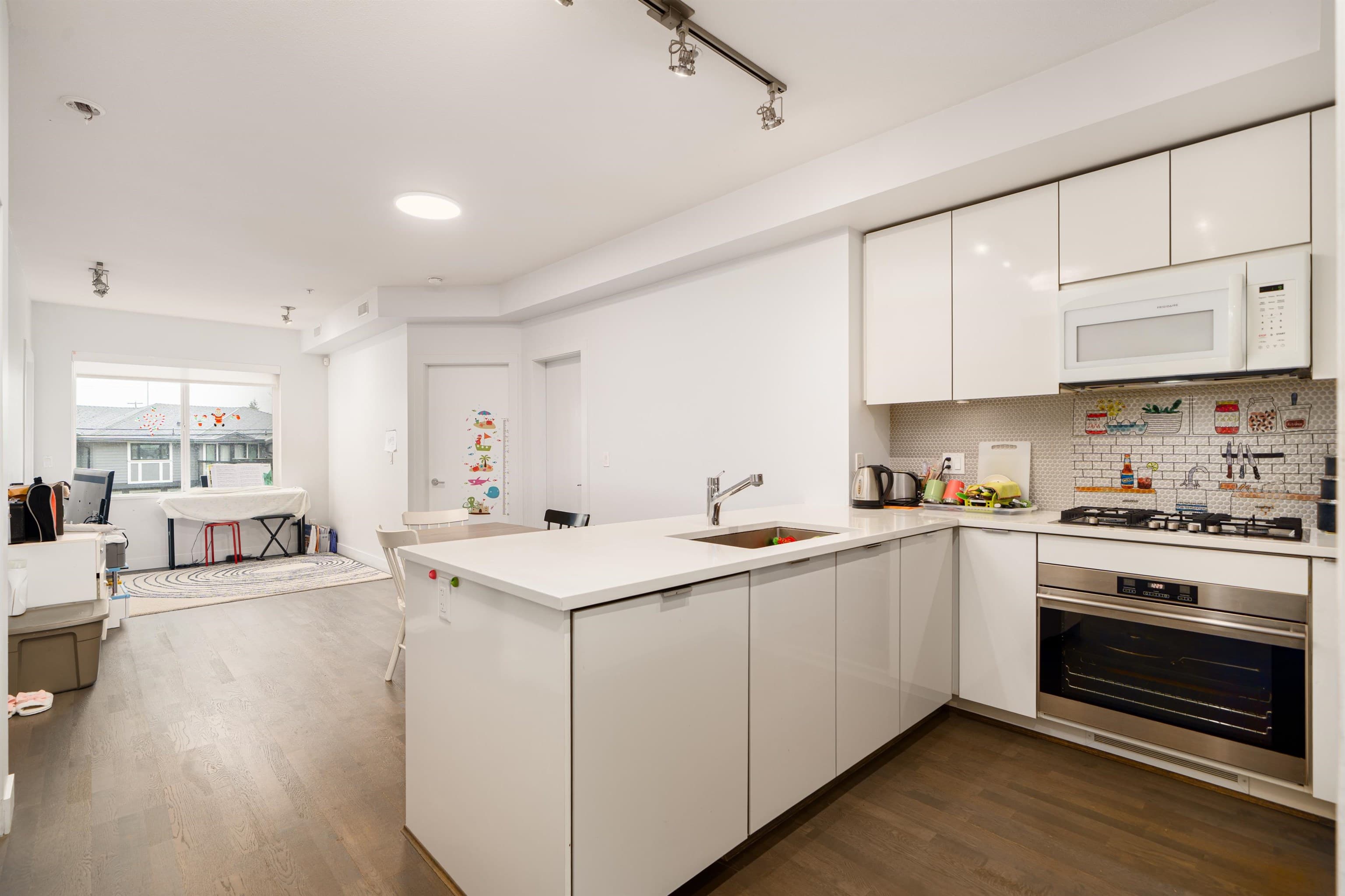 105 - 10011 River Drive, Richmond, V6X 0N2 — photo 3