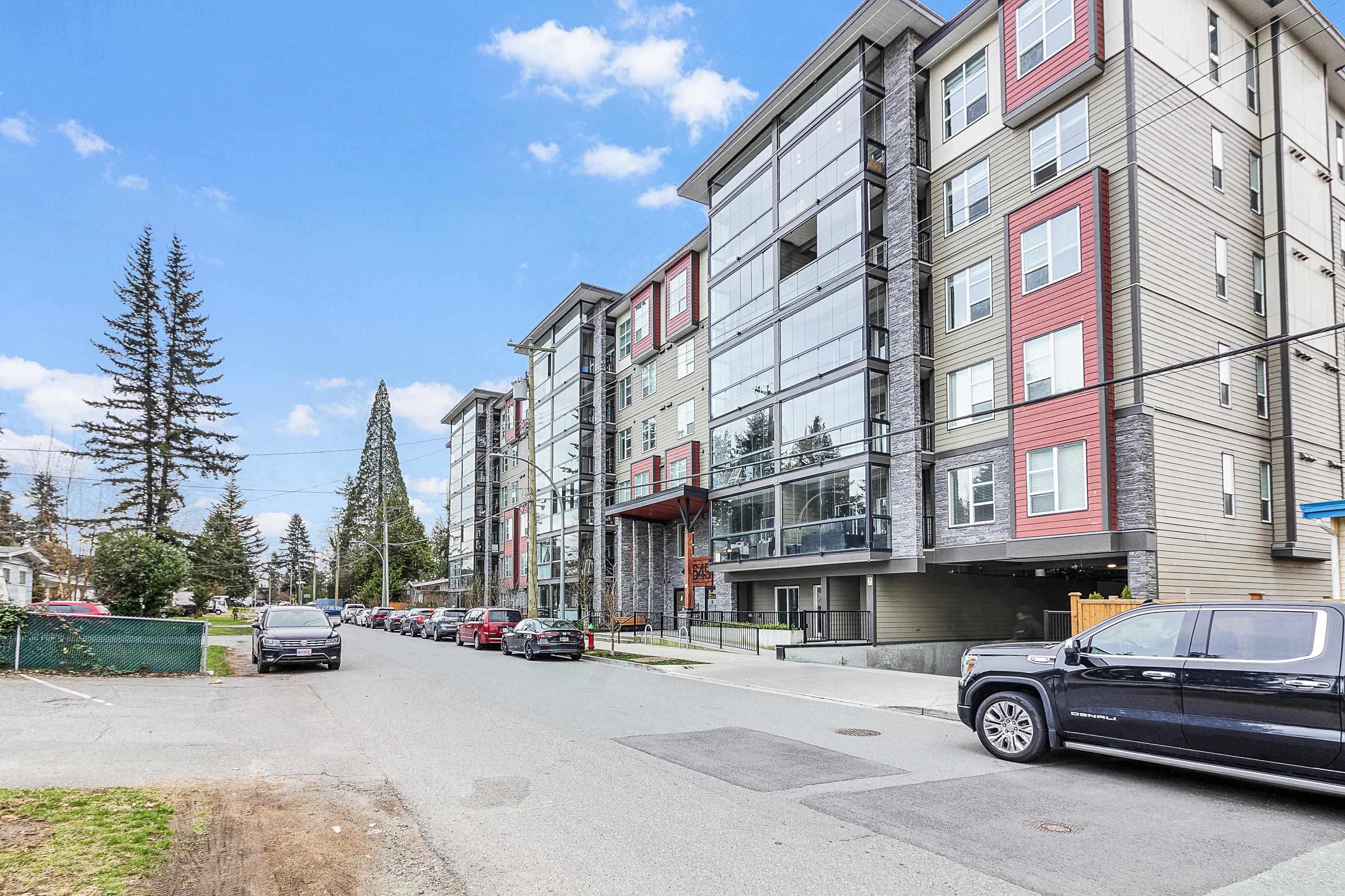 210 - 2649 James Street, Abbotsford, V2T 0K2 — photo 2
