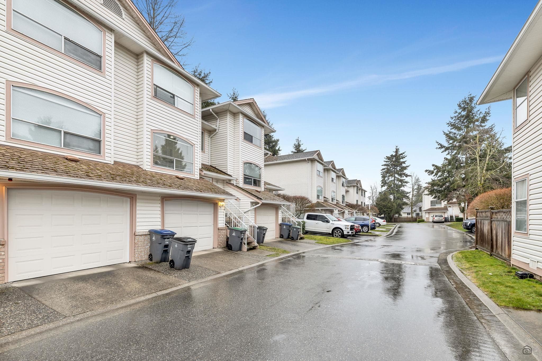 14 - 7140 132 Street, Surrey, V3W 1J5 — photo 2