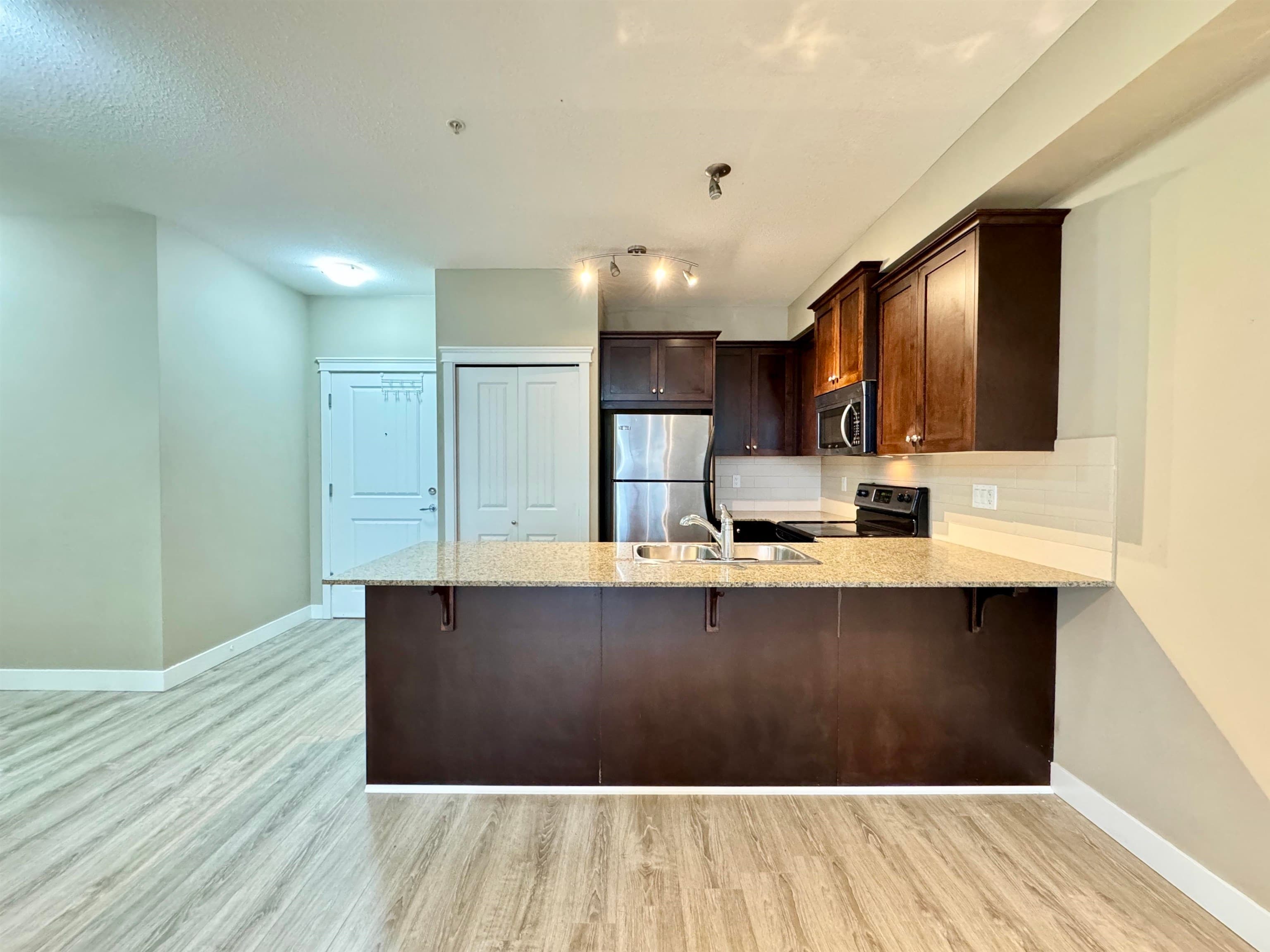 312 - 17712 57a Avenue, Surrey, V3S 1J1 — photo 3