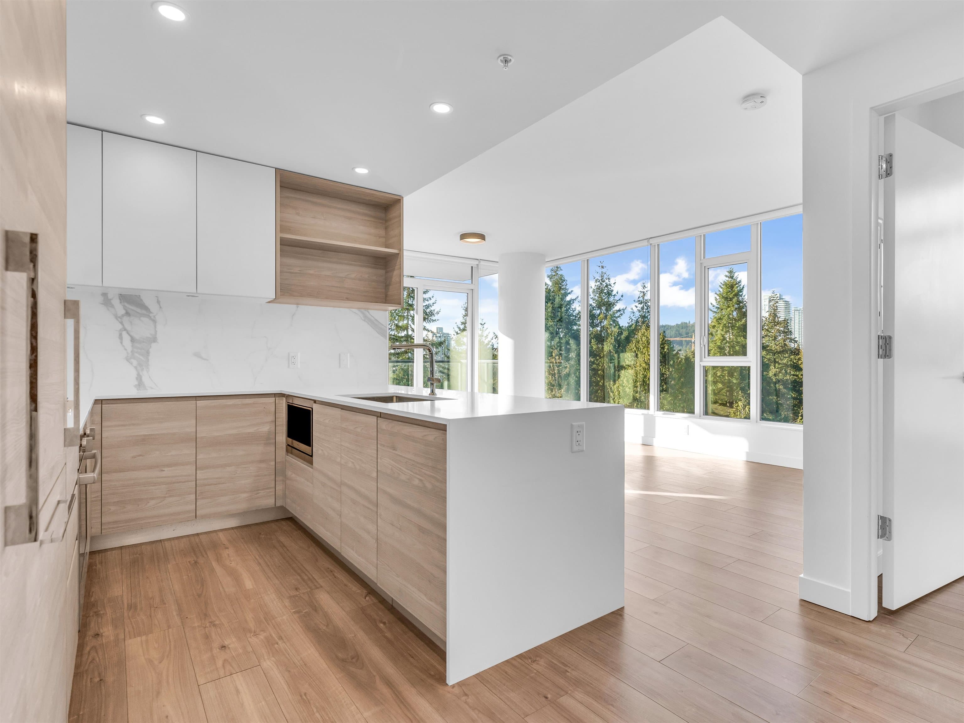 1208 - 595 Austin Avenue, Coquitlam, V3K 3N2 — photo 4