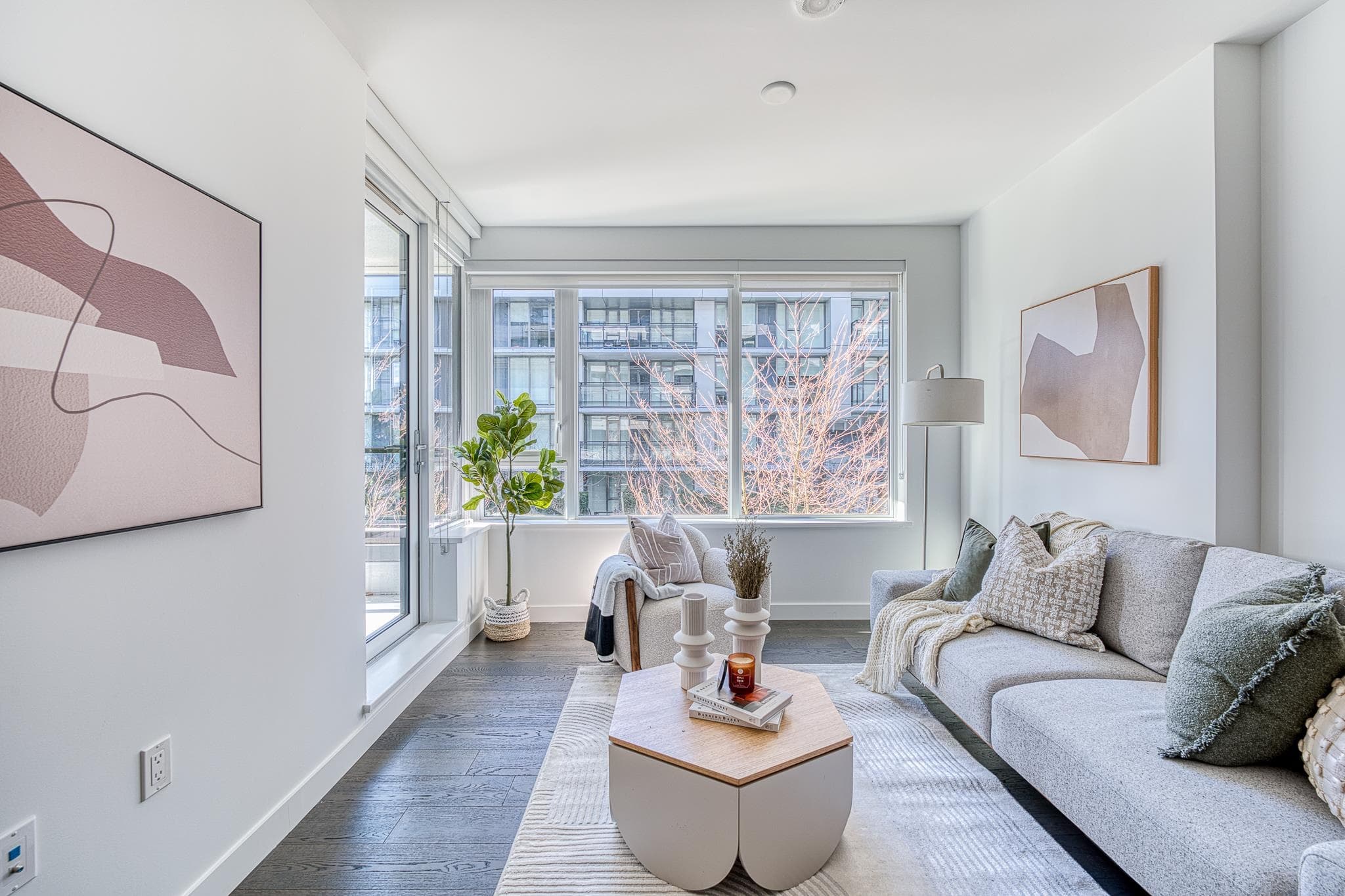 607 - 8160 Mcmyn Way, Richmond, V6X 0V2 — photo 2