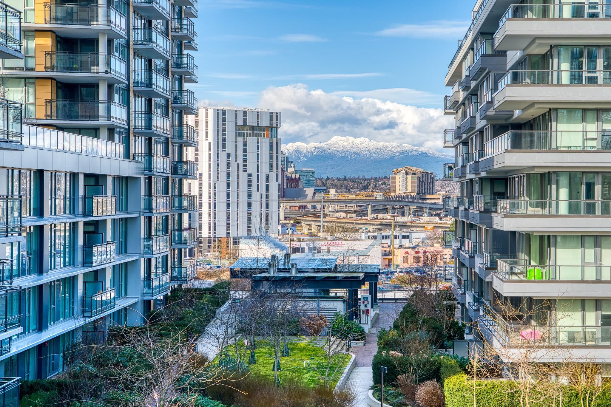 810 - 8155 Capstan Way, Richmond