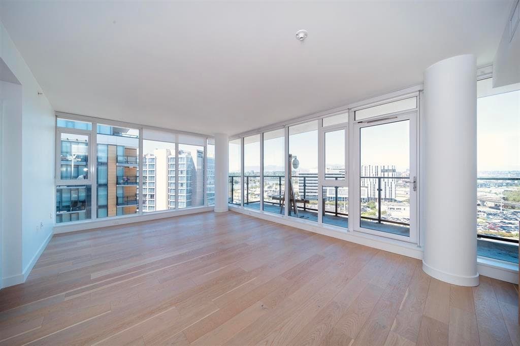1300 - 8160 Mcmyn Way, Richmond, V6X 0V2 — photo 2