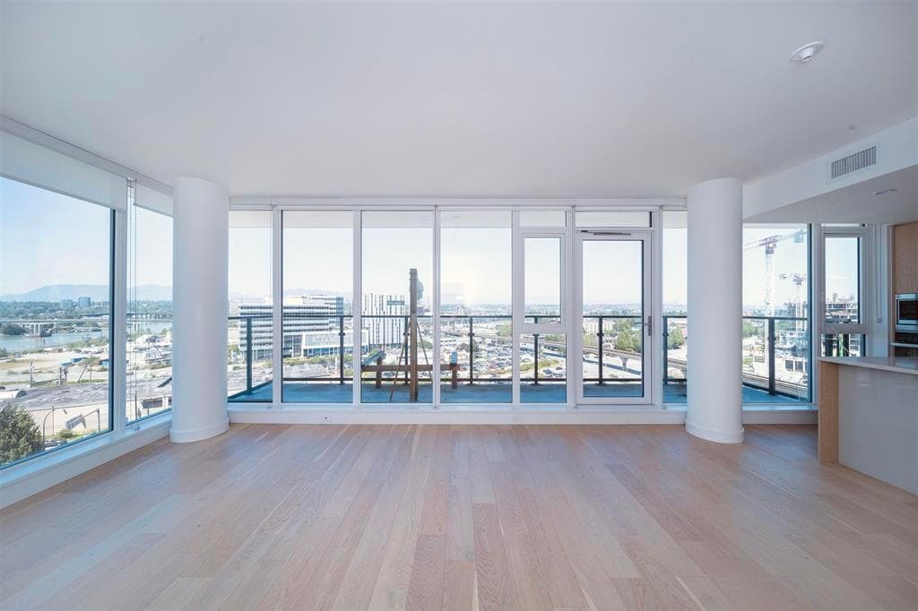 1300 - 8160 Mcmyn Way, Richmond, V6X 0V2 — photo 1
