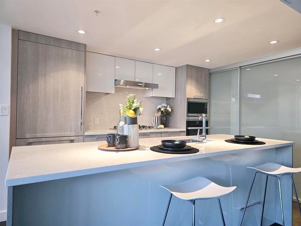 TH11 - 3200 Corvette Way, Richmond, V6X 0T8 — photo 2