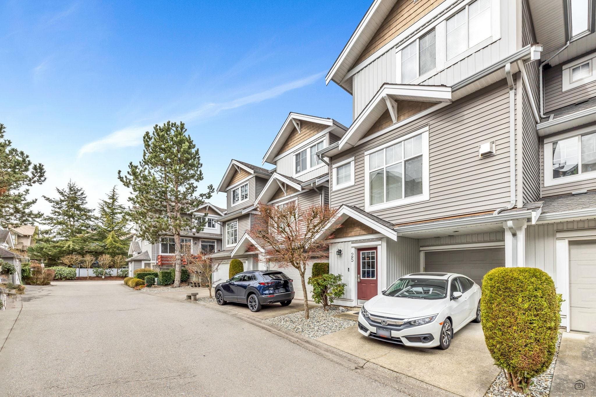 25 - 16760 61 Avenue, Surrey, V3S 3V3 — photo 2