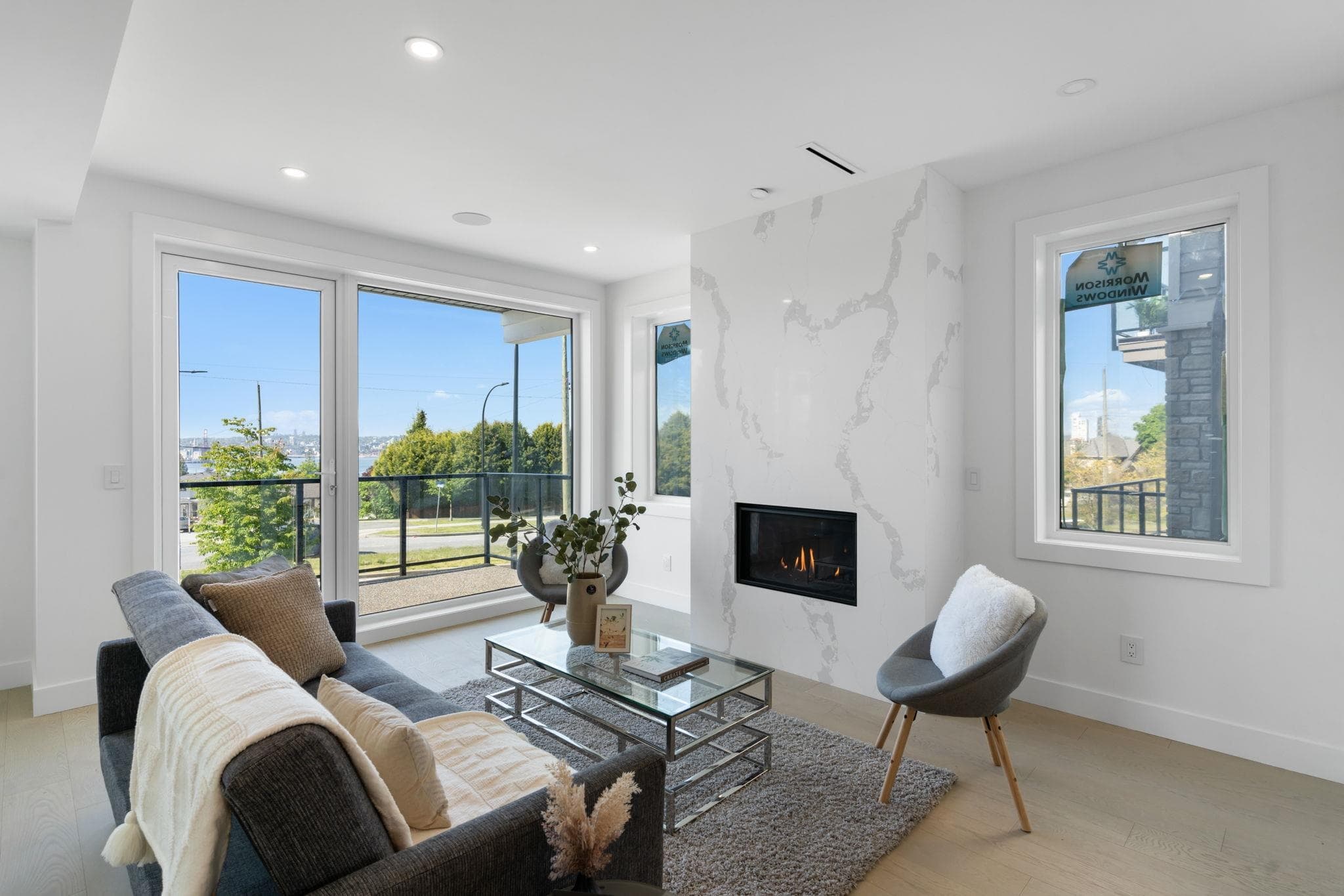 342 E Keith Road, North Vancouver, V7L 1V7 — photo 2