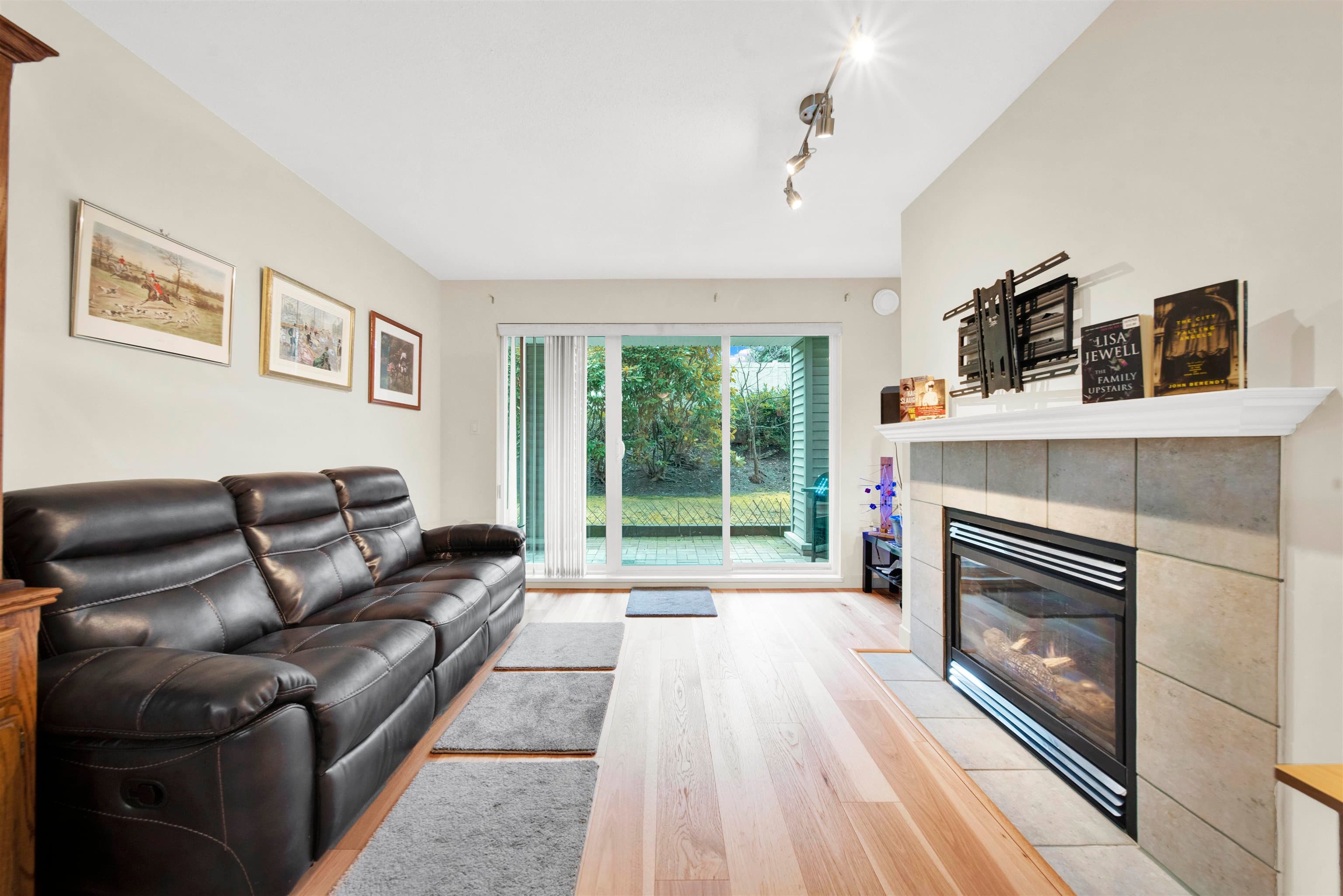 111 - 22022 49 Avenue, Langley, V3A 3R9 — photo 5