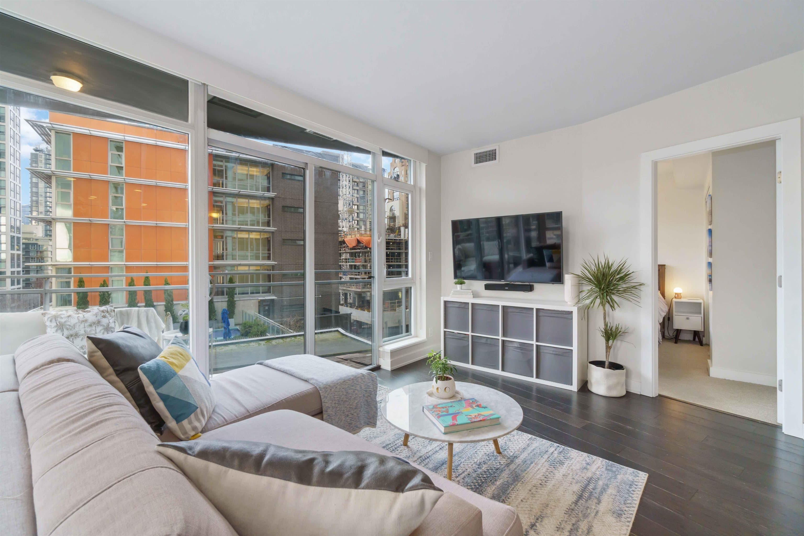1103 - 1372 Seymour Street, Vancouver, V6B 0L1 — photo 5