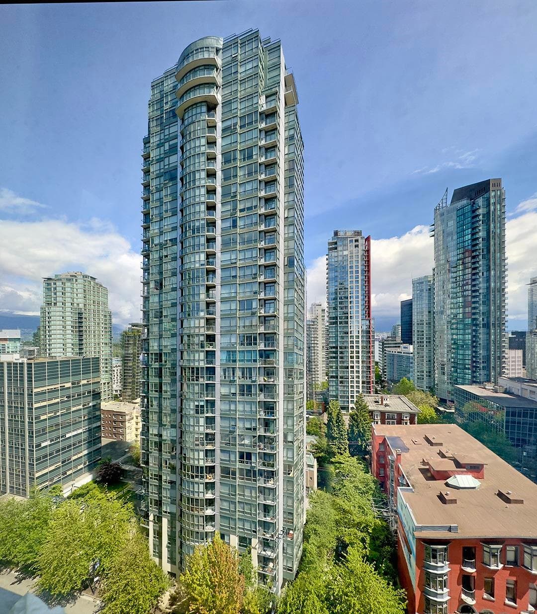 1703 - 1239 W Georgia Street, Vancouver, V6E 4R8 — photo 2