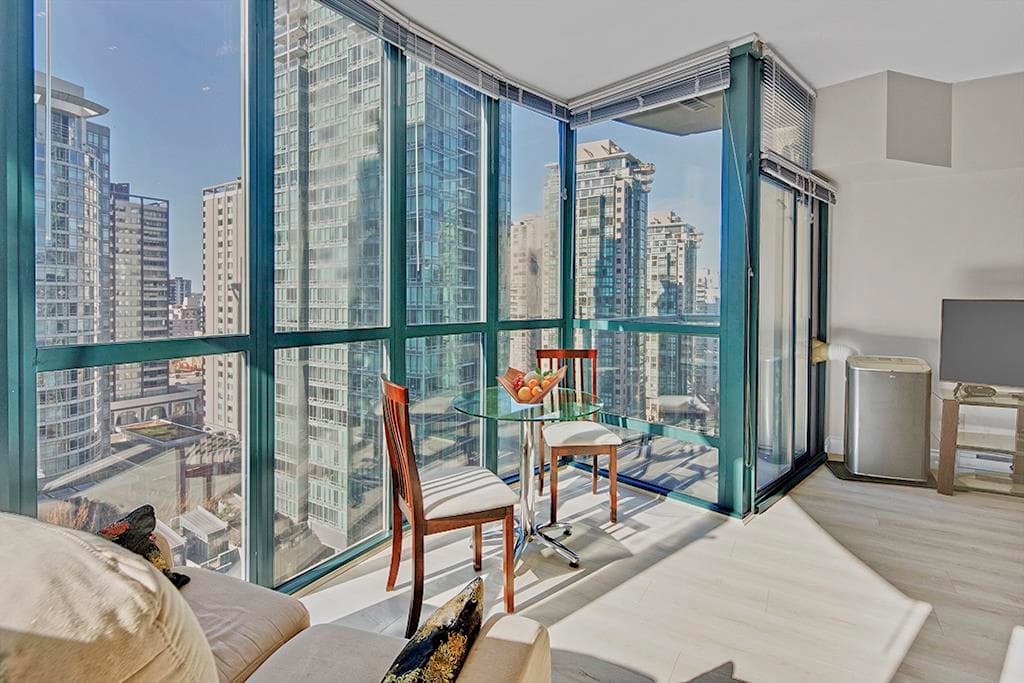 1703 - 1239 W Georgia Street, Vancouver, V6E 4R8 — photo 3