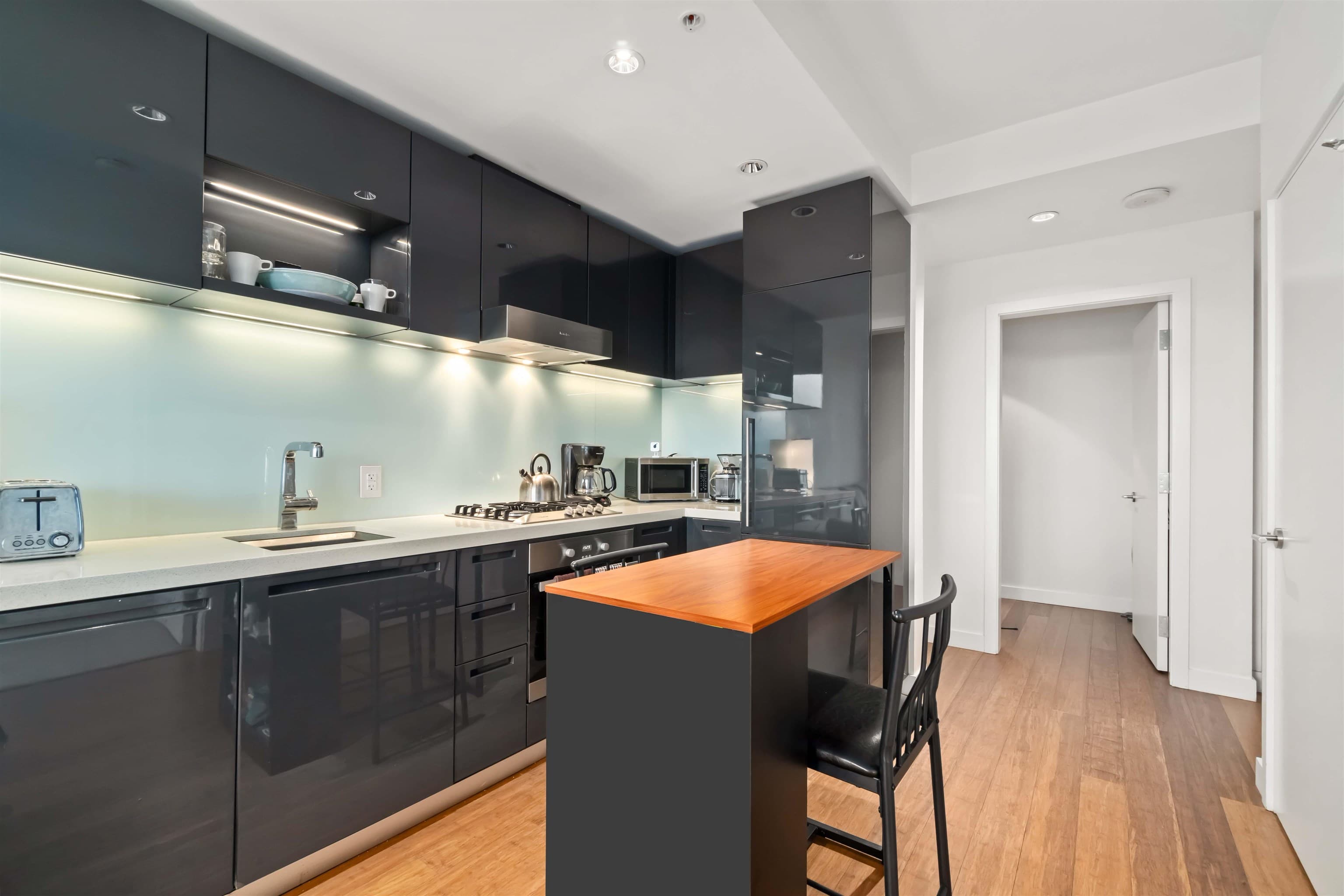 3807 - 777 Richards Street, Vancouver, V6B 0M6 — photo 3