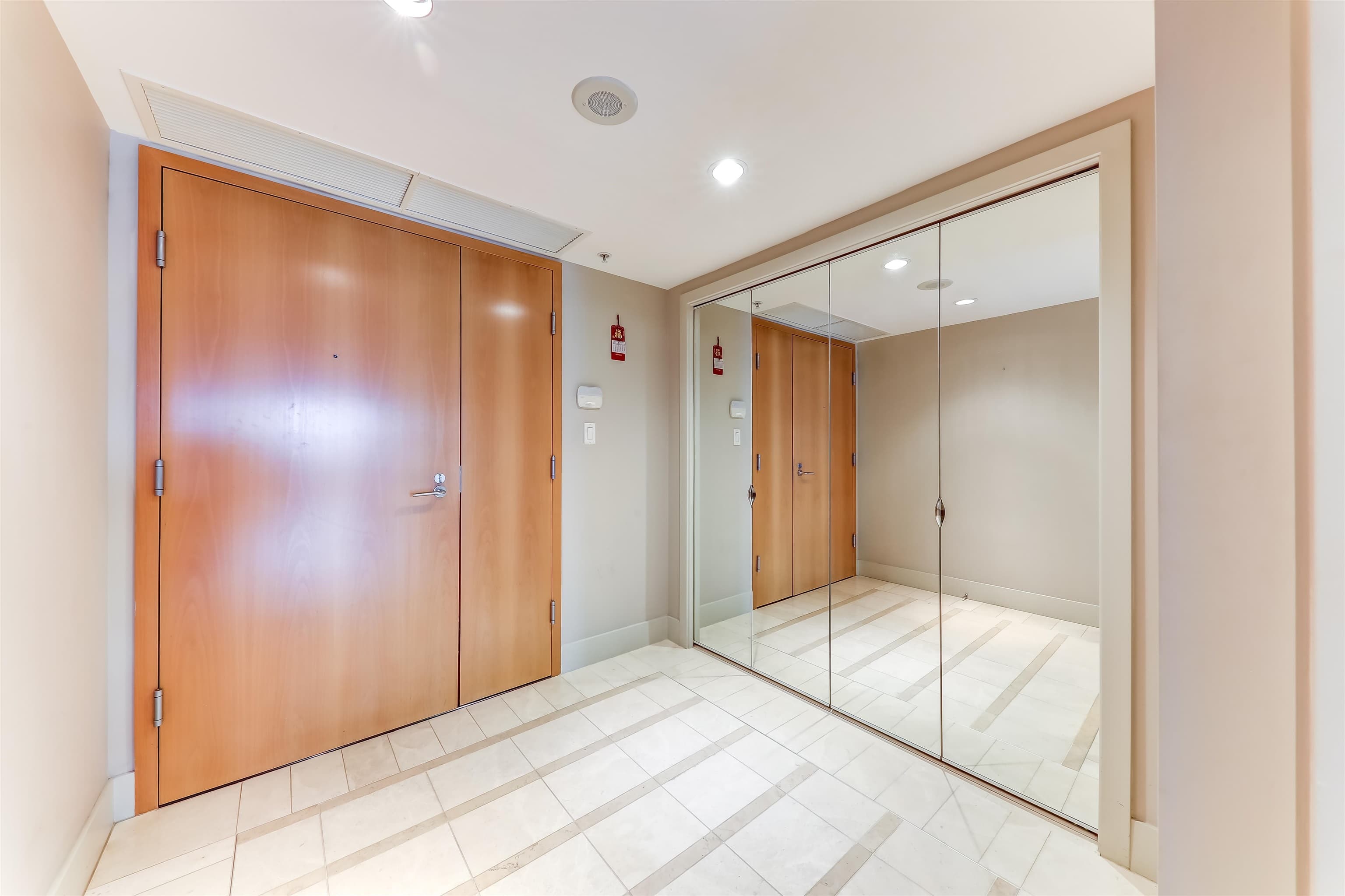 402 - 590 Nicola Street, Vancouver, V6G 3J8 — photo 5
