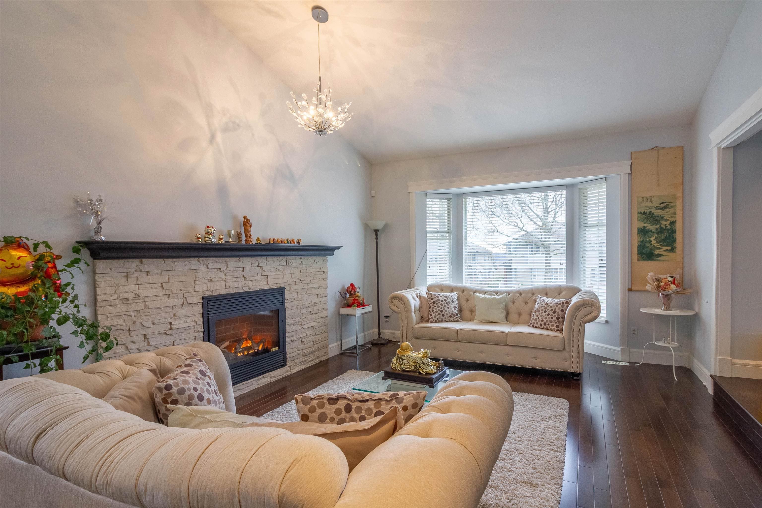 921 Citadel Drive, Port Coquitlam, V3C 5J2 — photo 3