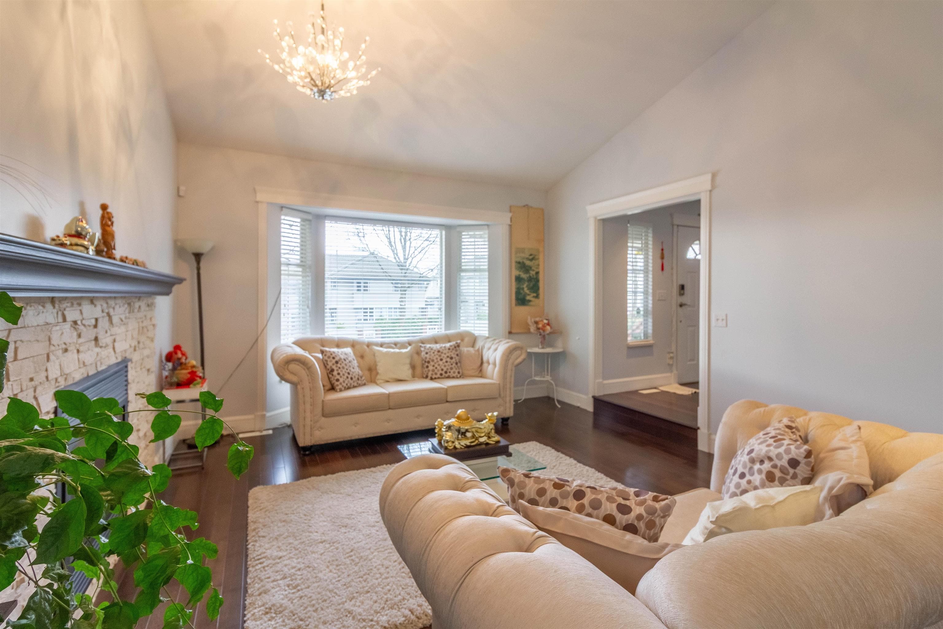 921 Citadel Drive, Port Coquitlam, V3C 5J2 — photo 5