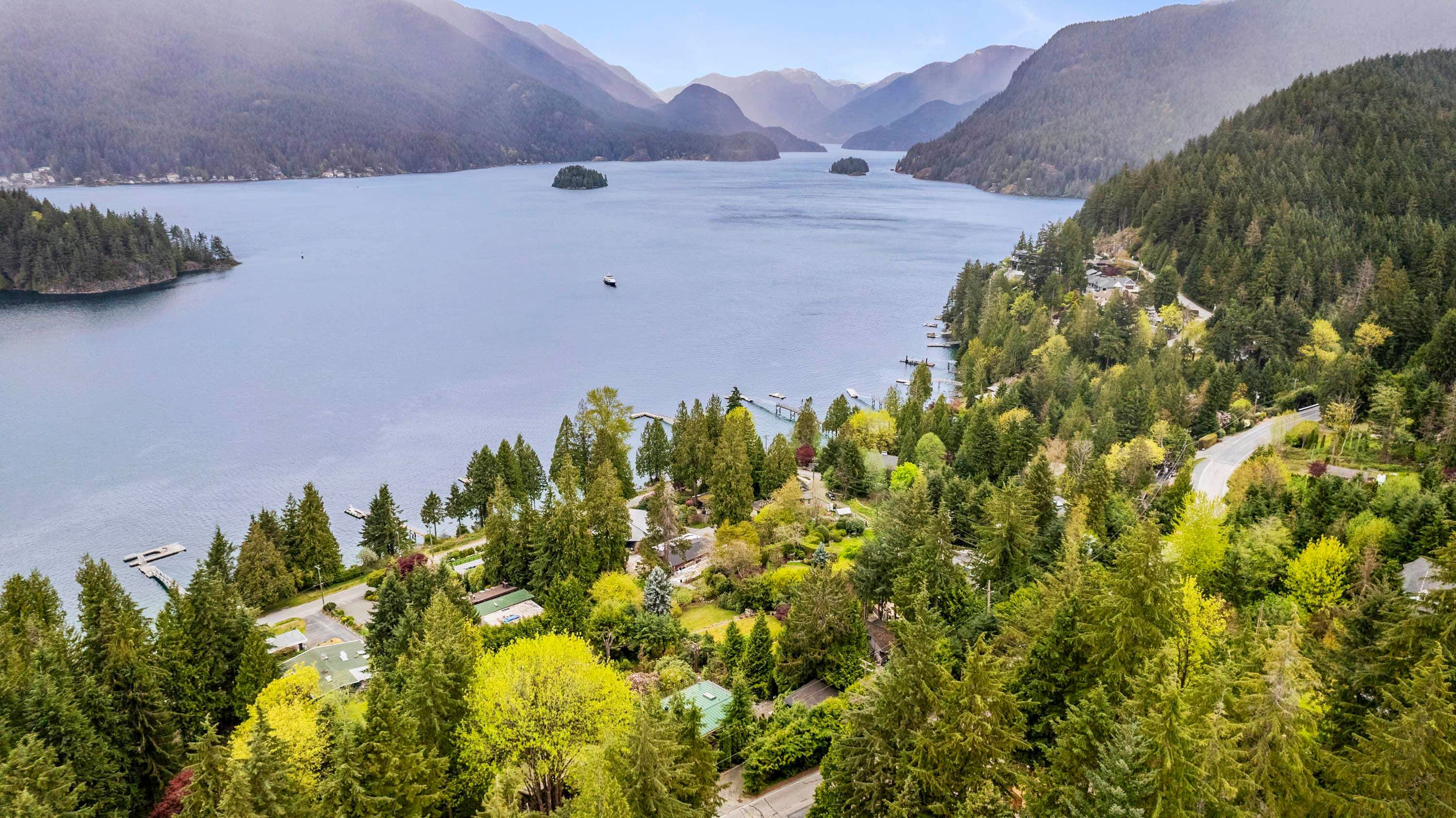 3543 Bedwell Bay Road, Belcarra, V3H 4R6 — photo 3