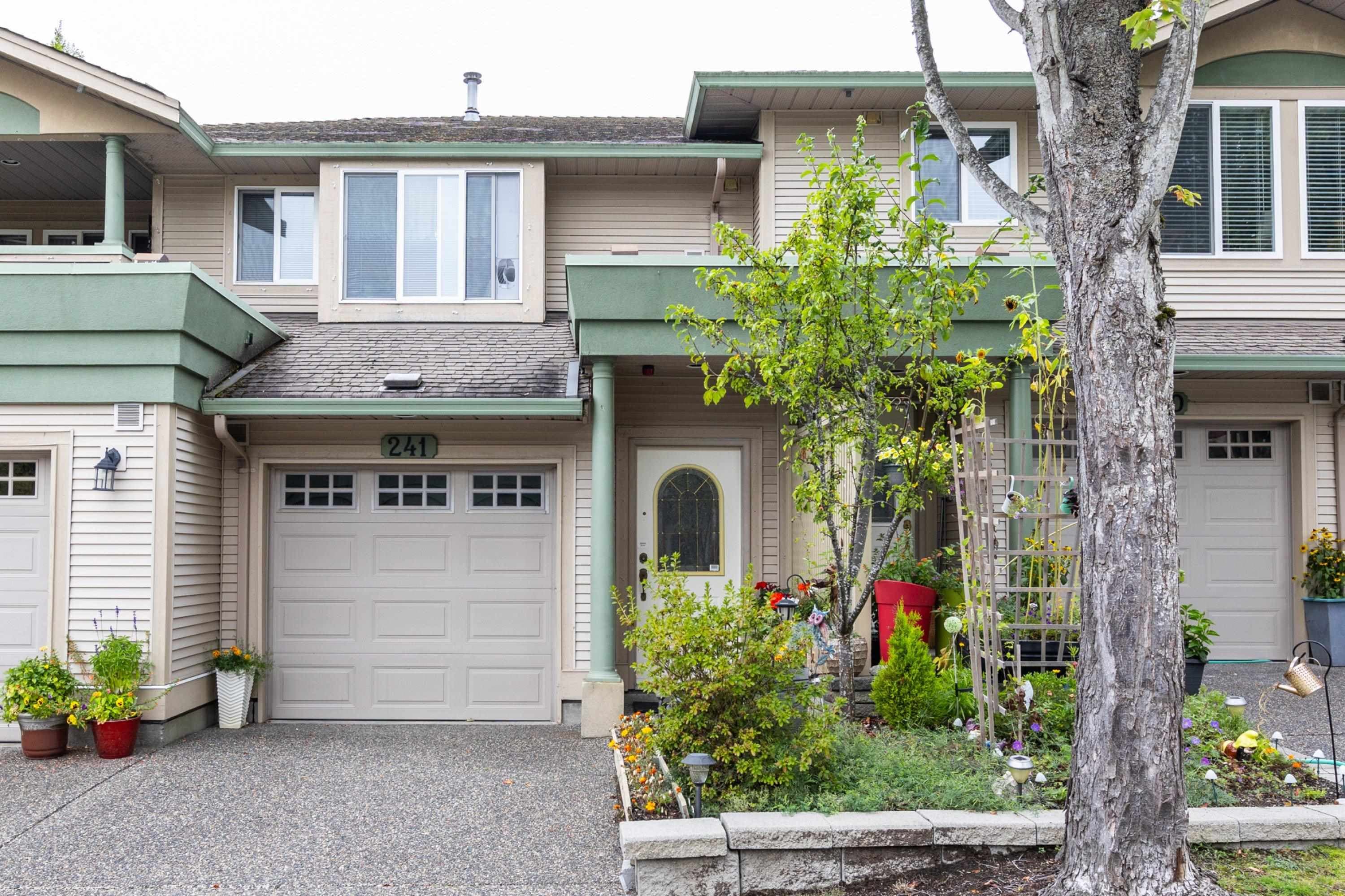 241 - 13888 70 Avenue, Surrey, V3W 0R8 — photo 2