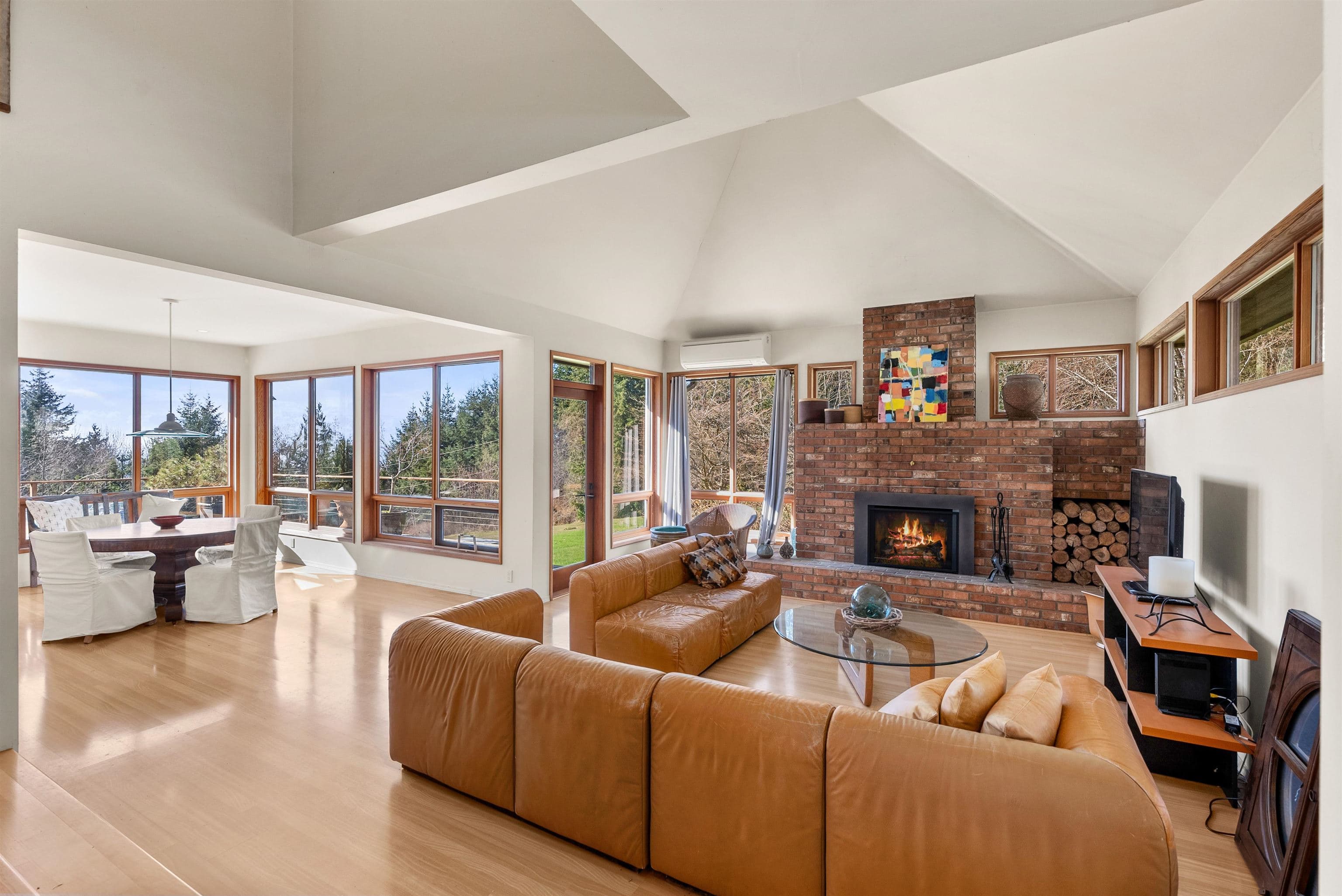 1911 Grandview Road, Gibsons, V0N 1V5 — photo 5