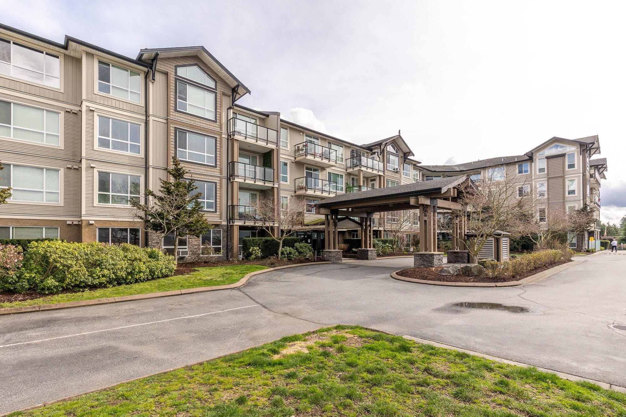 419 - 32729 Garibaldi Drive, Abbotsford, V2T 0A6 — photo 2