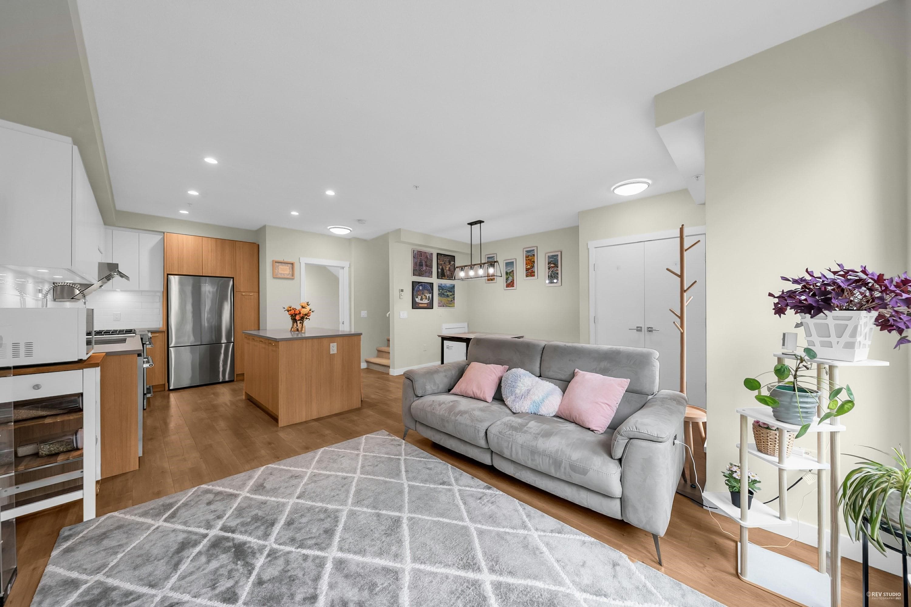 227 - 708 Lea Avenue, Coquitlam, V3J 4H5 — photo 1