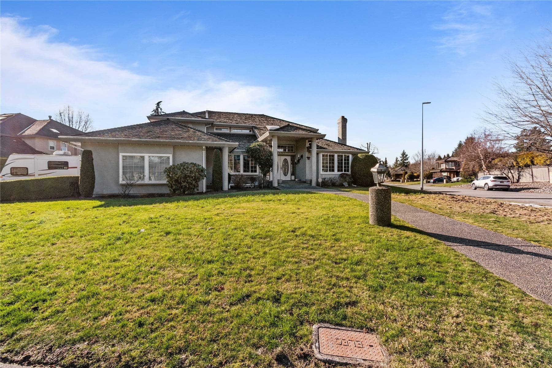 5741 125a Street, Surrey