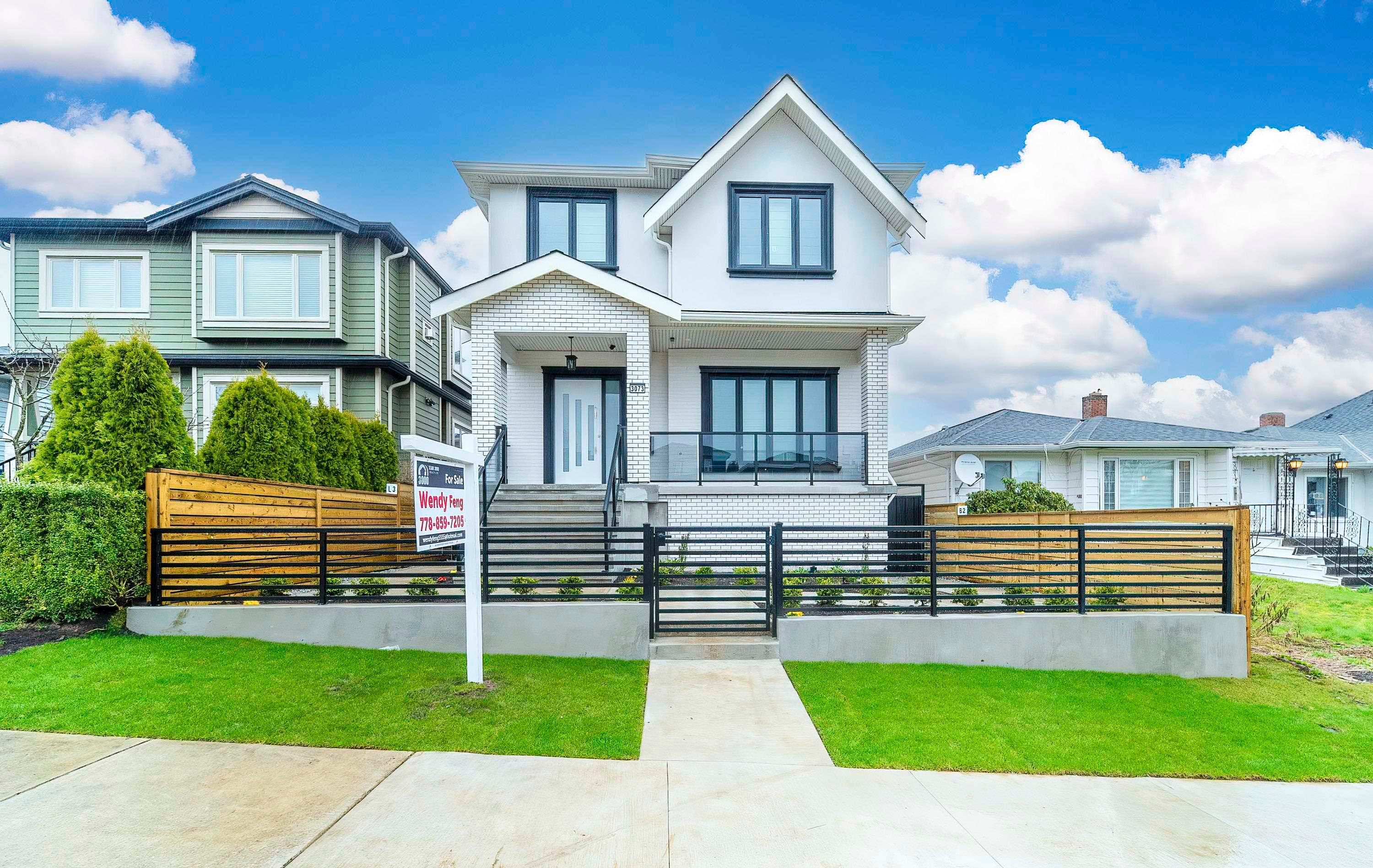 3073 E 3rd Avenue, Vancouver, V5M 1H9 — photo 2