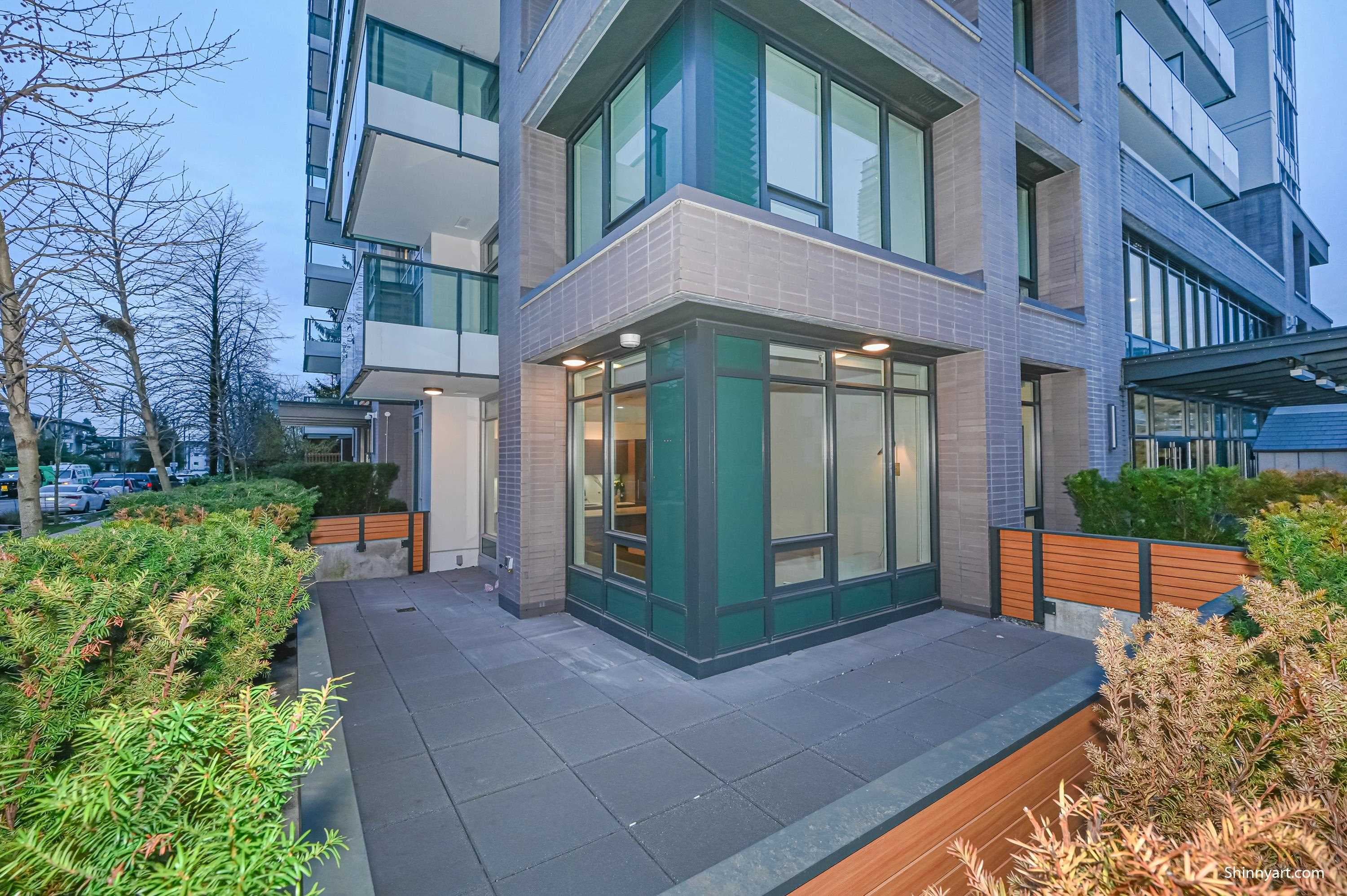101 - 6463 Silver Avenue, Burnaby, V5H 0K4 — photo 2
